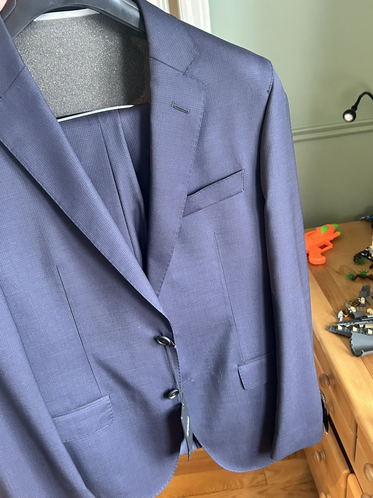 Hugo Boss Hugo Boss Suit performance edition in Dark Blue medium Size 38R - 1 Thumbnail