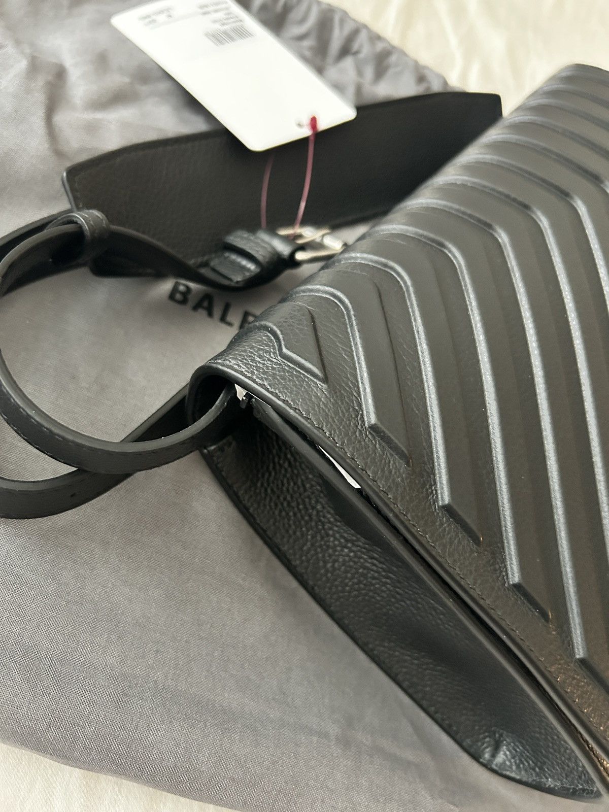 Balenciaga Balenciaga Car Flap Crossbody Bag Size ONE SIZE - 4 Thumbnail