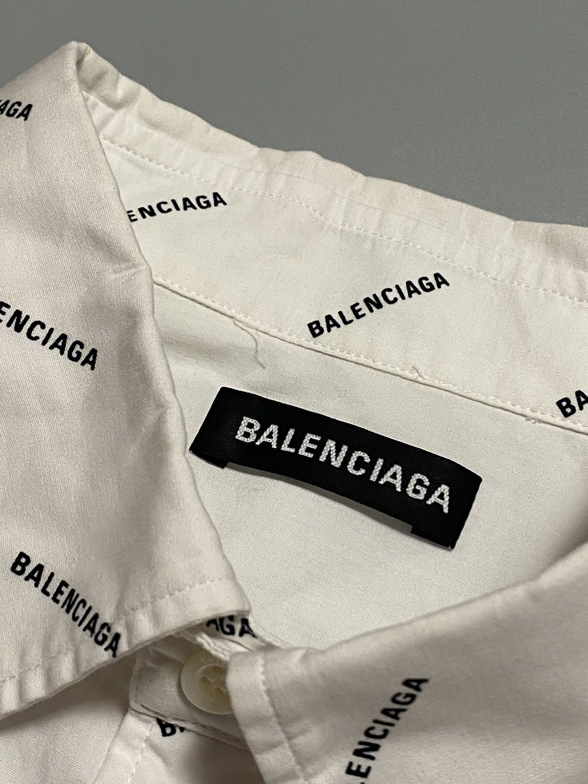 Balenciaga Balenciaga Poplin all over print shirt buttons Size US M / EU 48-50 / 2 - 7 Thumbnail