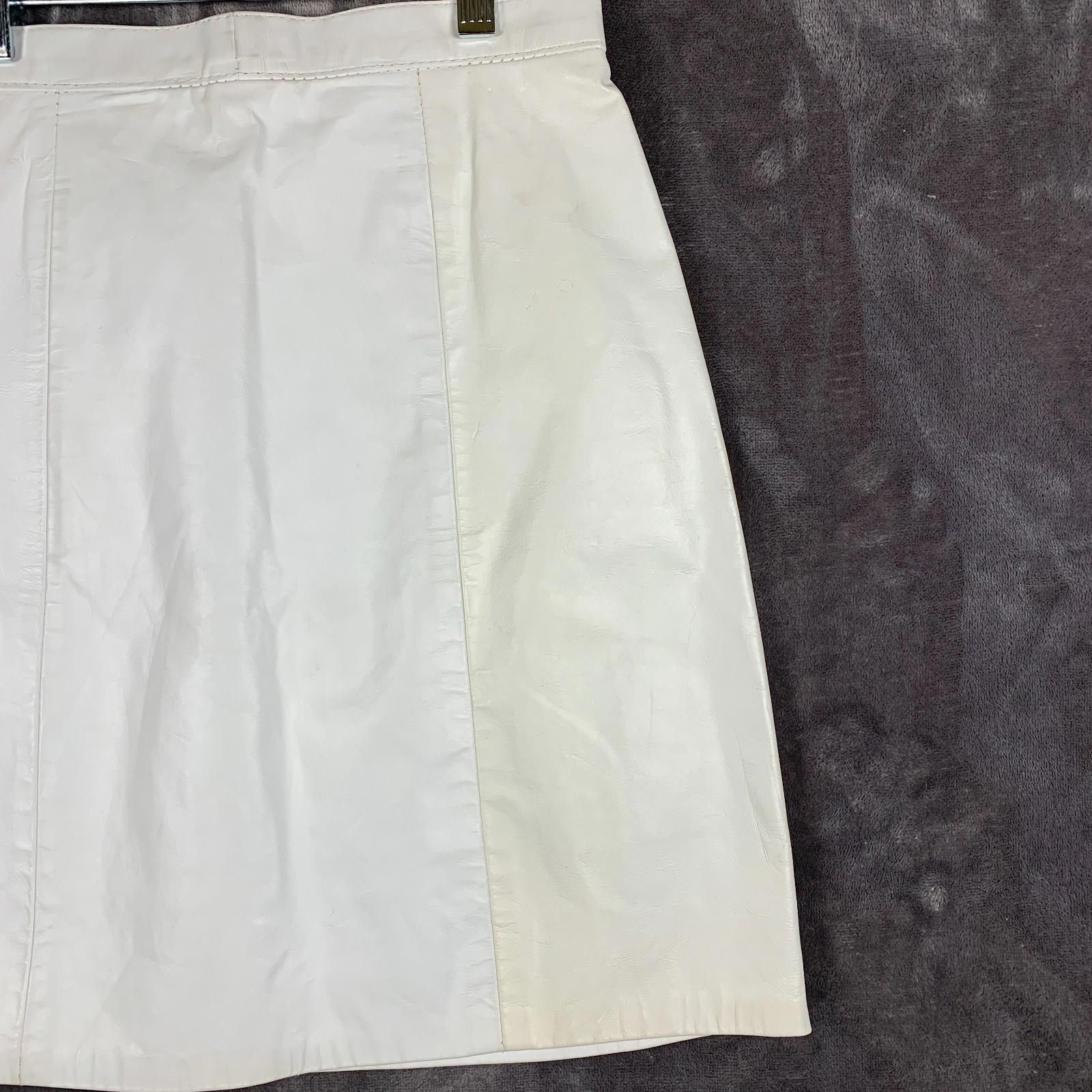 The Unbranded Brand Vintage Womens White Leather Pencil Skirt Waist:24" (353) Size 26" / US 2 / IT 38 - 4 Thumbnail