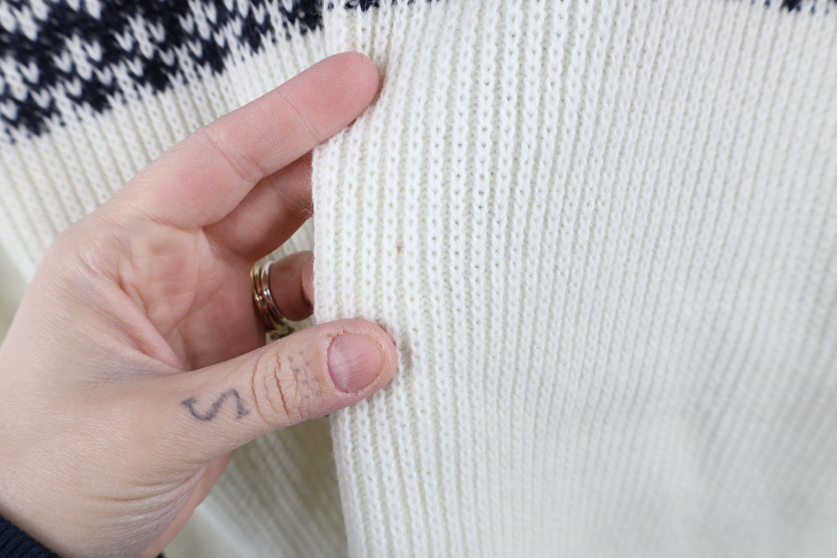 Vintage Vintage 70s Streetwear Fair Isle Knit Crewneck Sweater Size US L / EU 52-54 / 3 - 4 Thumbnail