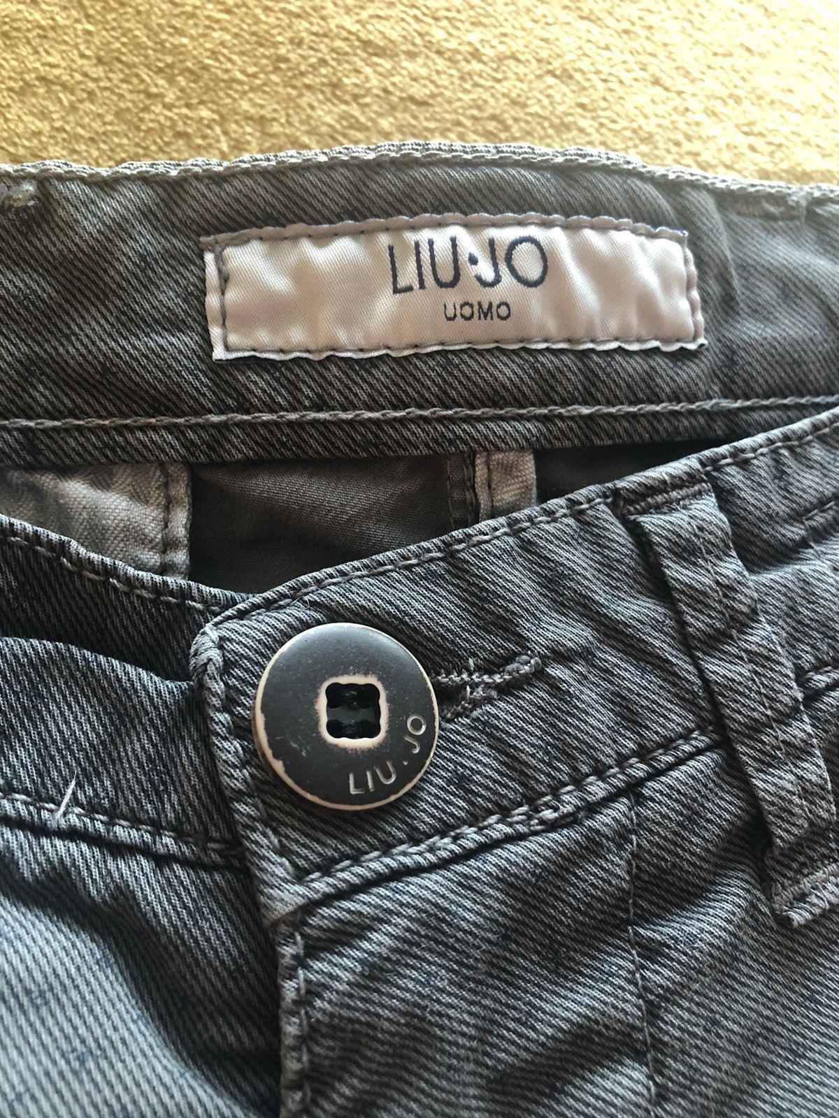 Liu Jo × Vintage LIU-JO CLASSIC VINTAGE QUALITY LIGHT SHORTS Size US 29 - 3 Thumbnail