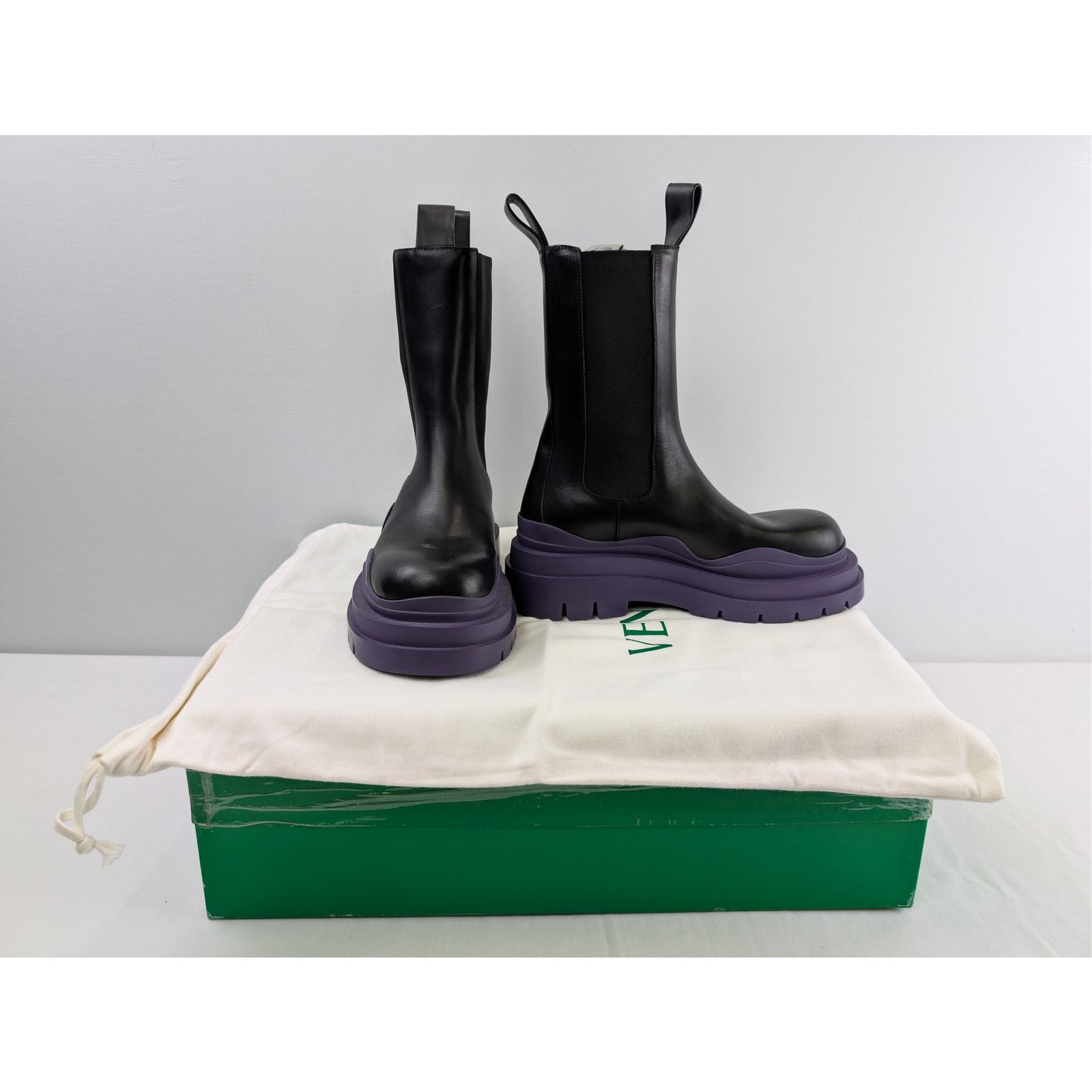Bottega Veneta o1rshd1 Military Calf Tire Boots in Black/Purple Size US 8 / EU 41 - 18 Thumbnail