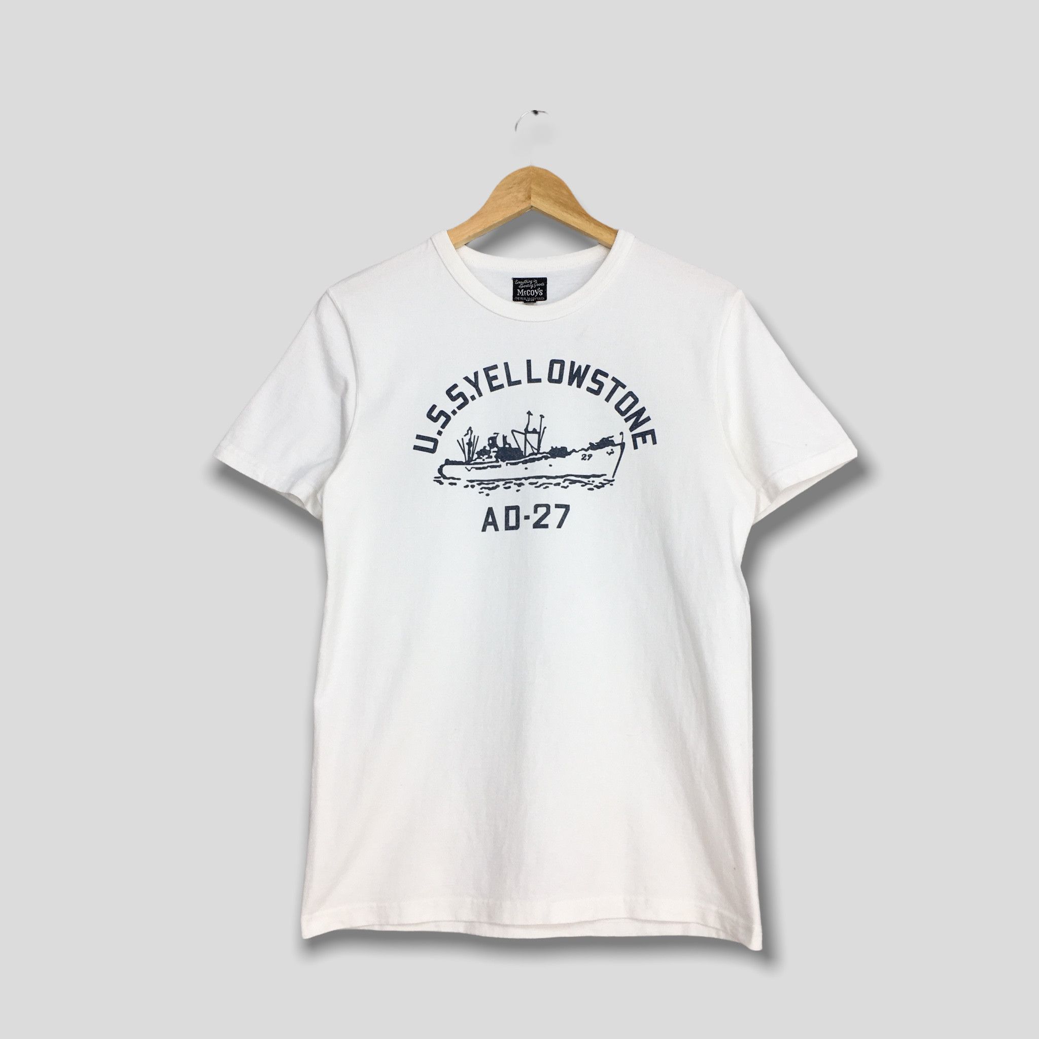 Vintage Mccoy's Uss Yellowstone Us Submarine Sportswear Tshirt Small Size US S / EU 44-46 / 1 - 1 Thumbnail