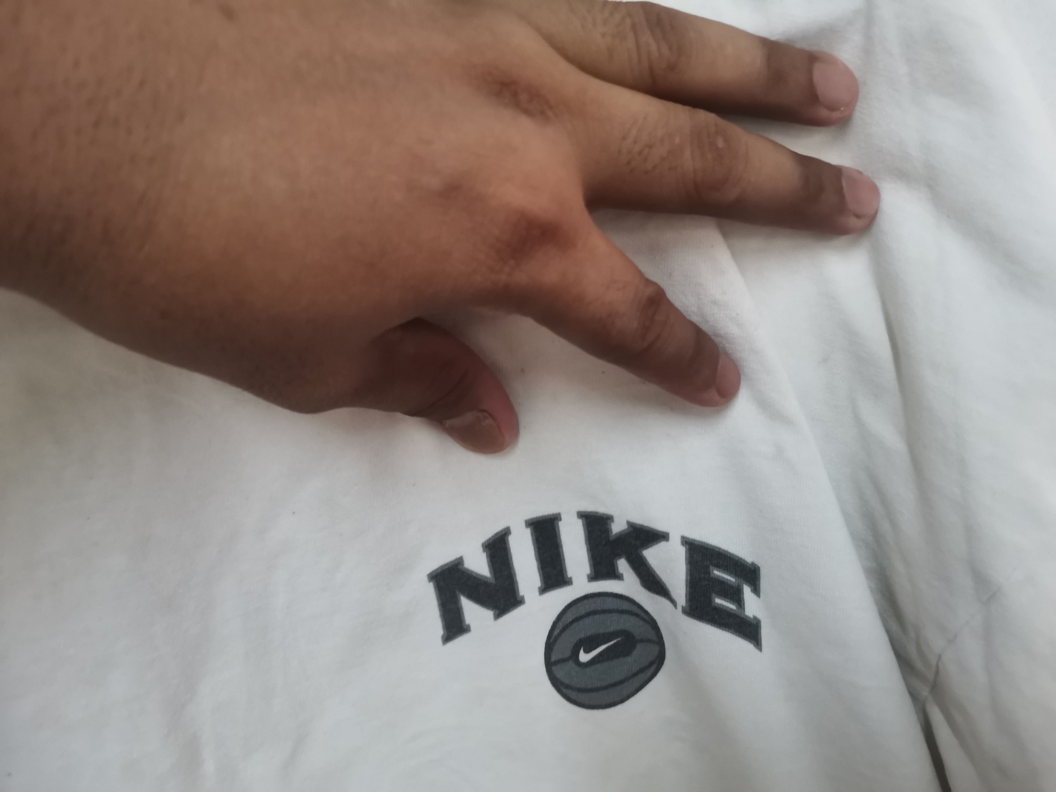 Nike × Vintage Rare vintage Nike Basketball t-shirt white colour Size US XL / EU 56 / 4 - 3 Thumbnail