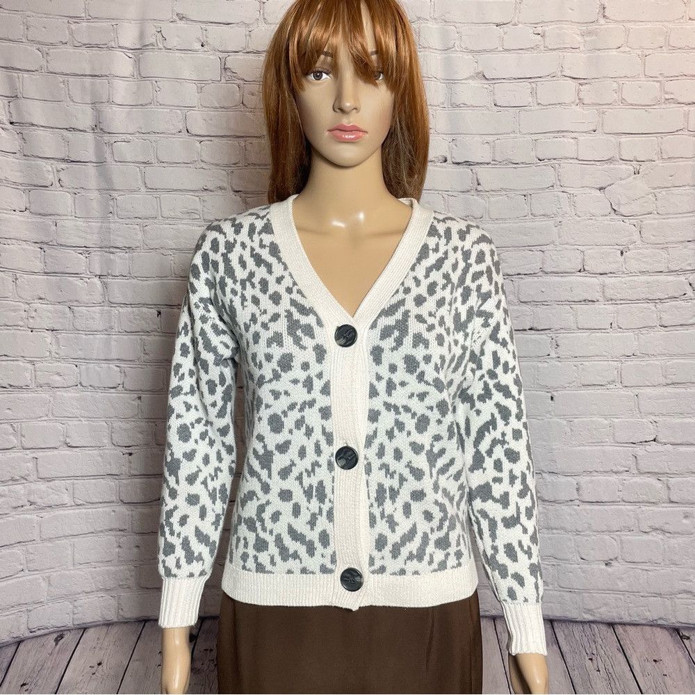 Loft New LOFT Cropped Leopard Print V-Neck Cotton Cardigan Size Size XXS / US 00 / IT 34 - 3 Thumbnail