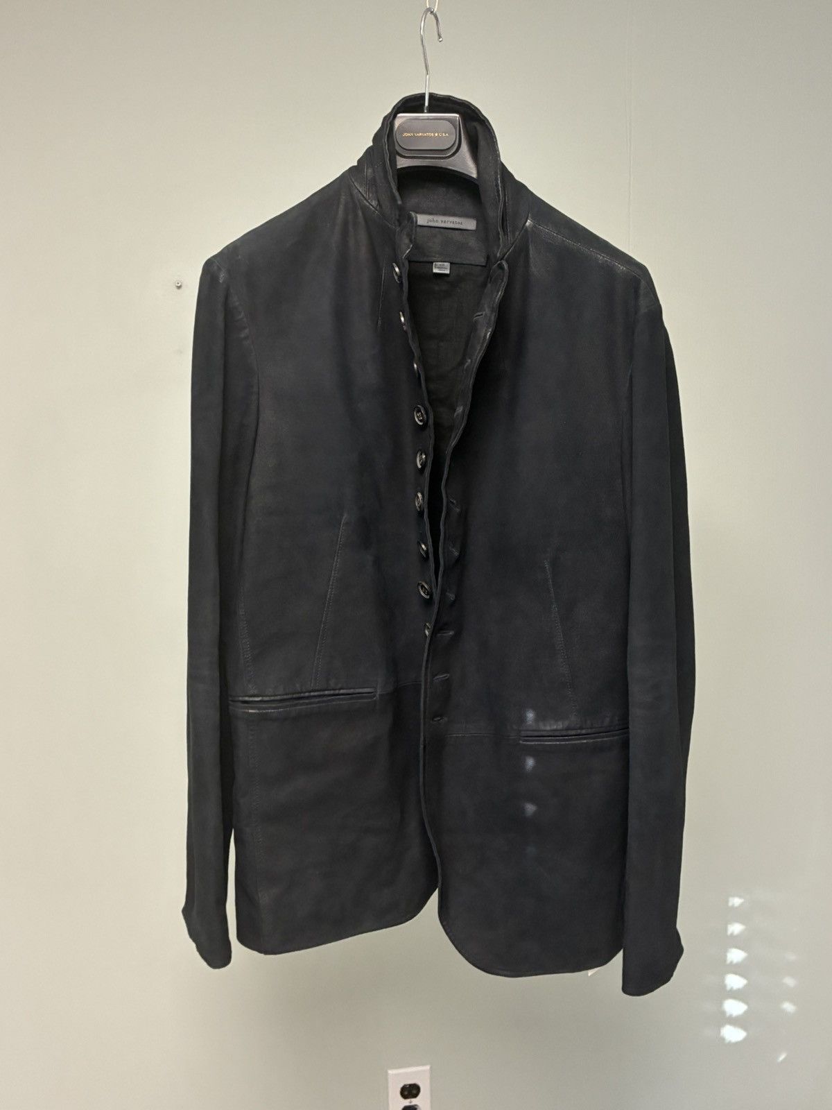 John Varvatos Suede Multibutton jacket EU 48 USA 38 Size US M / EU 48-50 / 2 - 5 Thumbnail