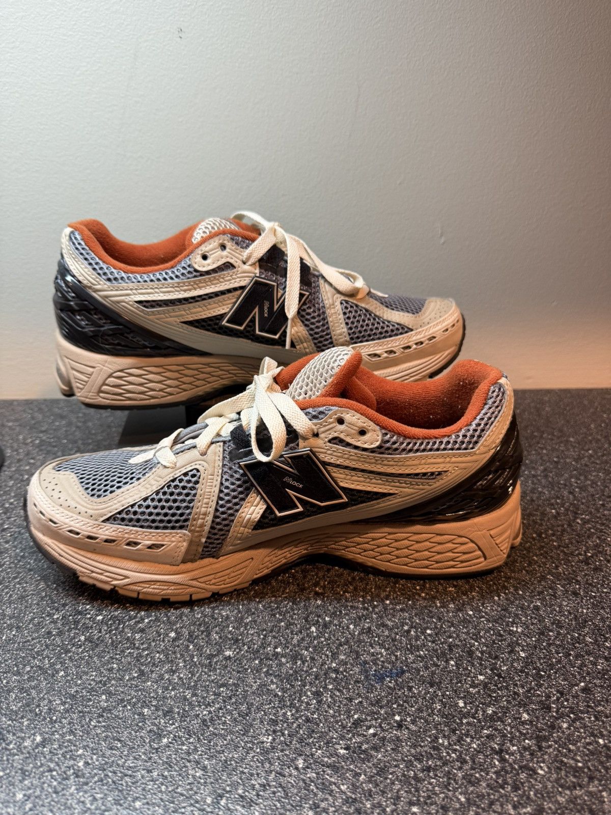 New Balance New Balance 1906R Size 9 Exclusive Blacktop Mindful Grey Size US 9 / EU 42 - 2 Thumbnail