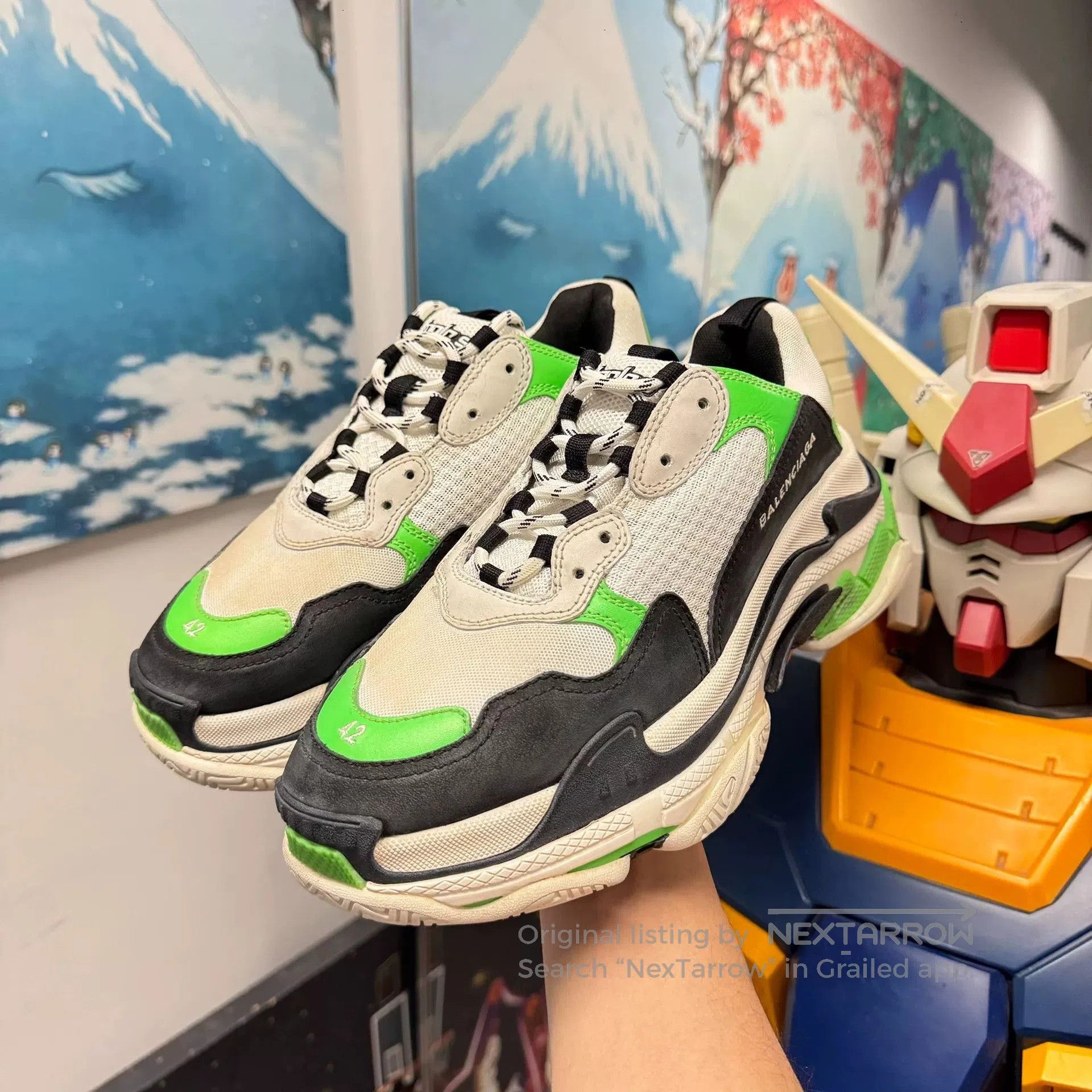 Balenciaga Balenciaga Triple S Green Distressed Size 42. Size US 9 / EU 42 - 1 Thumbnail