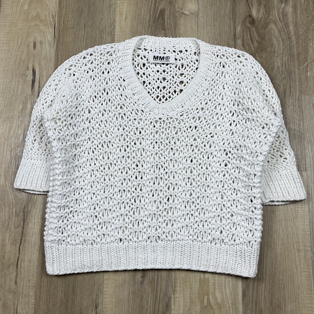 Maison Margiela MAISON MARGIELA MM6 White Sweater V Neck Fishnet Small Size S / US 4 / IT 40 - 2 Thumbnail
