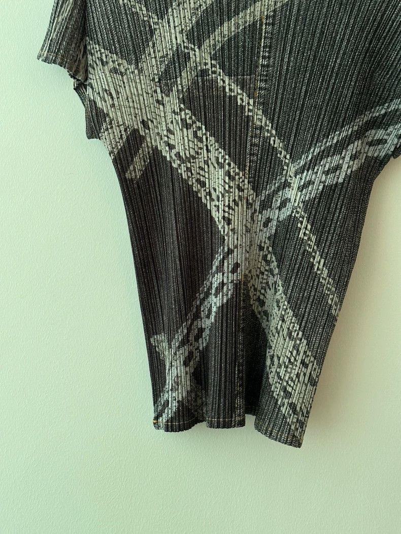 Issey Miyake Issey Miyake size:4 Grey lace denim short-sleeved top Size S / US 4 / IT 40 - 4 Thumbnail