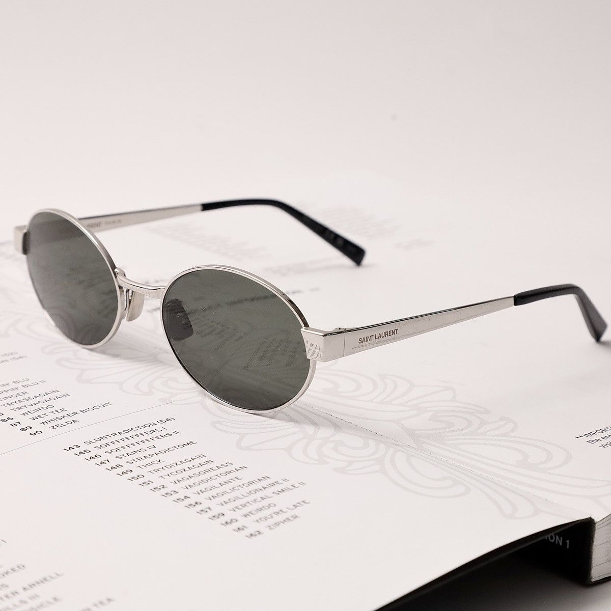 Saint Laurent Paris SAINT LAURENT SL 692 SUNGLASSES Size ONE SIZE - 2 Thumbnail