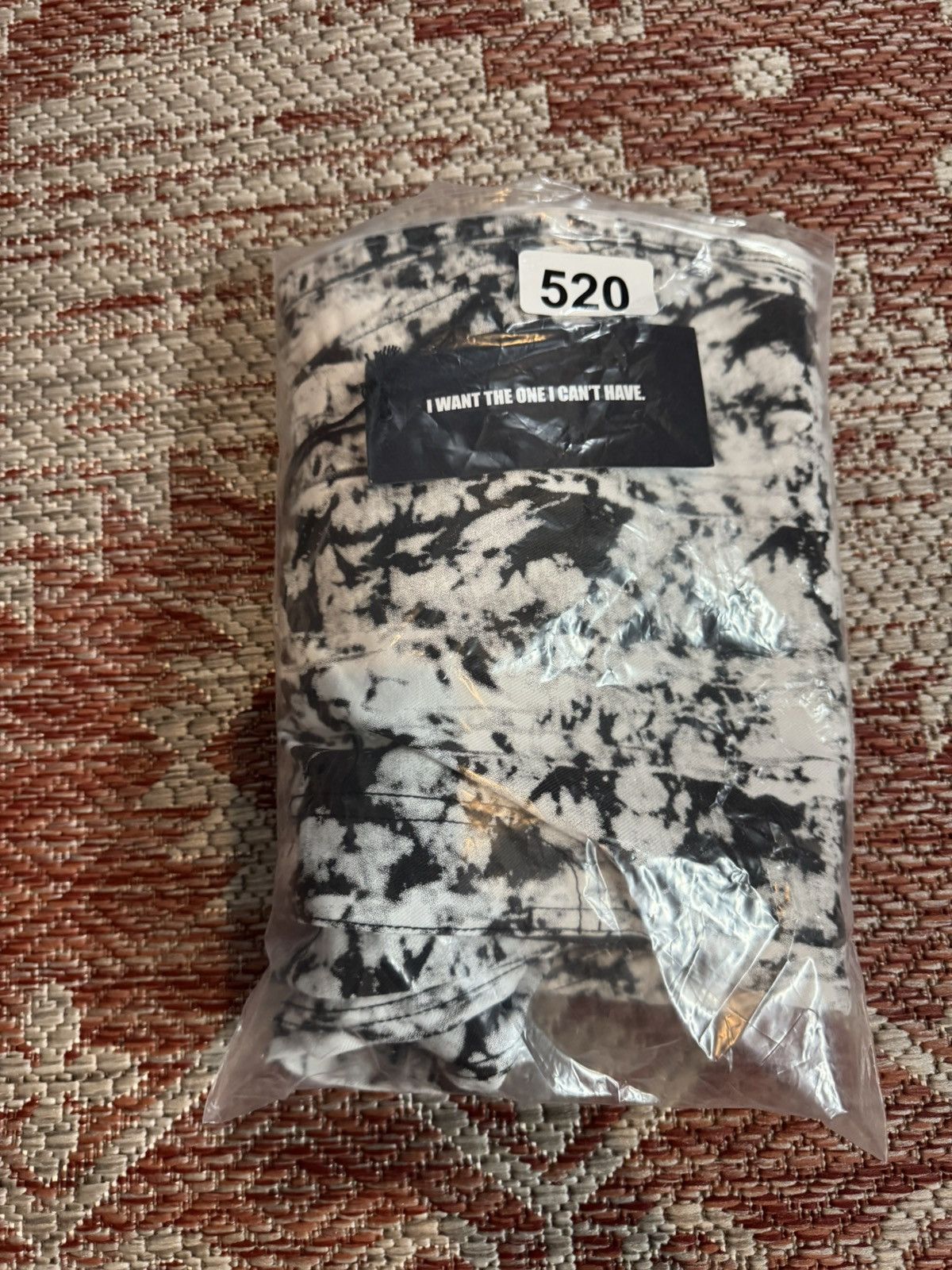 Pleasures Men’s Cargo Pants White and Black Sz 34
