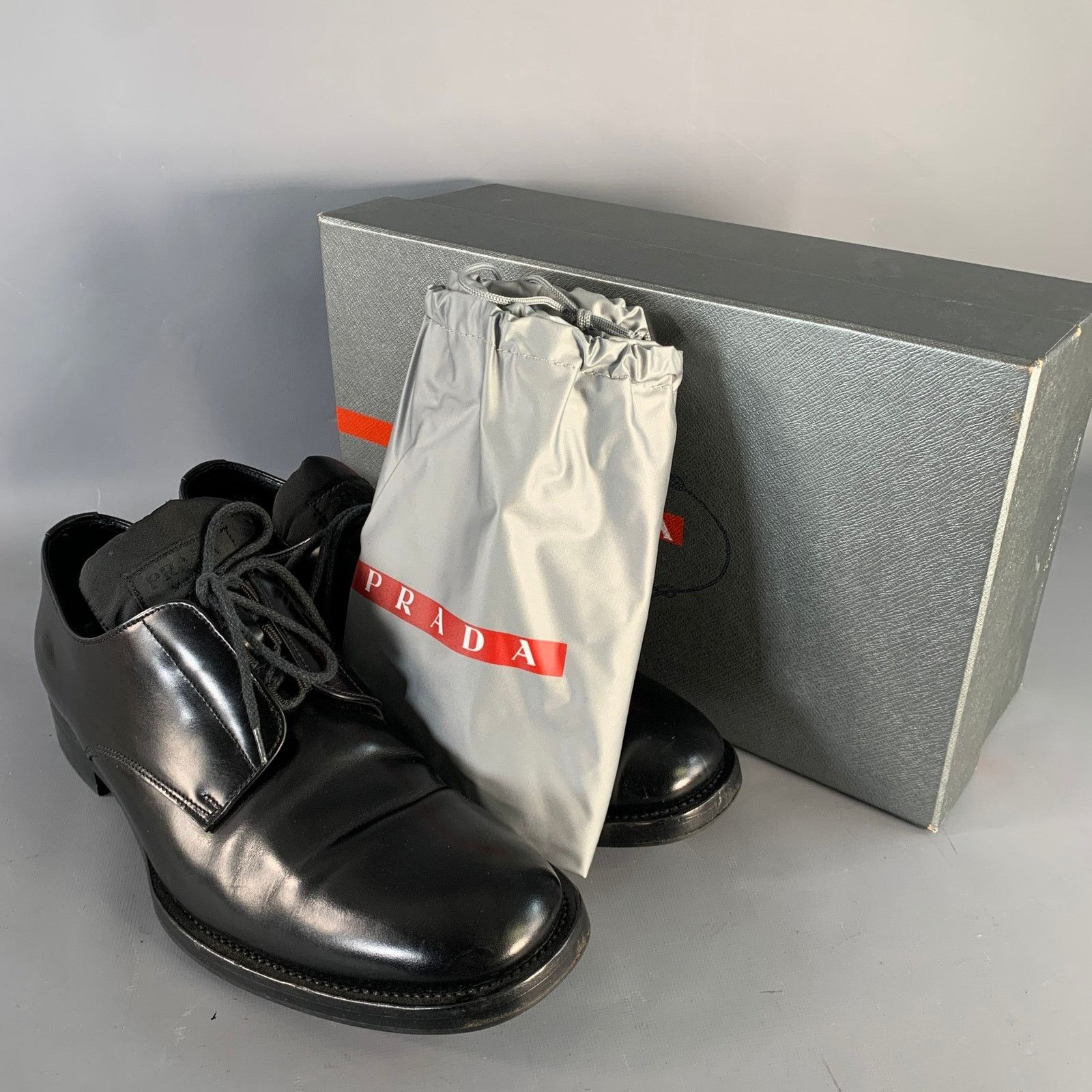Prada PRADA Size 10 Black Leather Nylon Derby Lace-Up Shoes Size US 10 / EU 43 - 9 Thumbnail