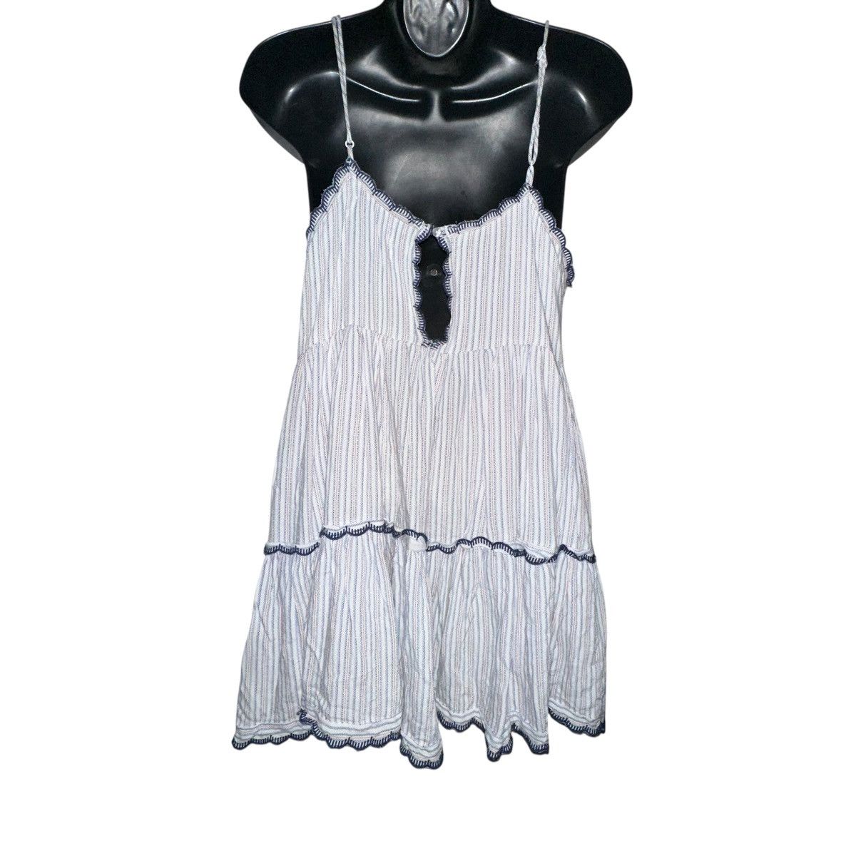 Urban Outfitters Urban Outfitters Hannah scalloped babydoll mini dress Size S / US 4 / IT 40 - 6 Thumbnail