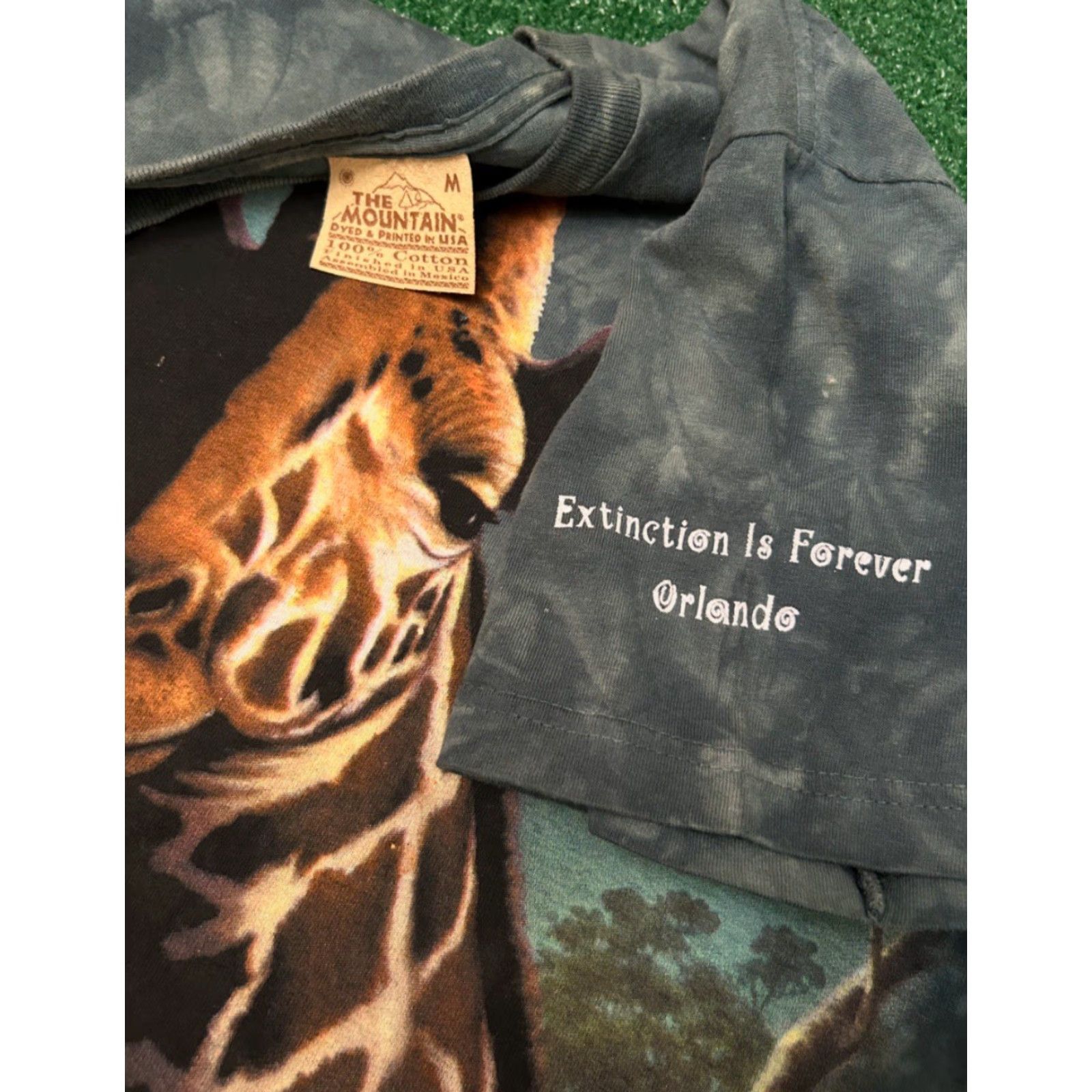 Vintage VINTAGE 90s Giraffe Nature Animals The Mountain Orlando 1999 VTG Shirt Mens M Size US M / EU 48-50 / 2 - 2 Thumbnail