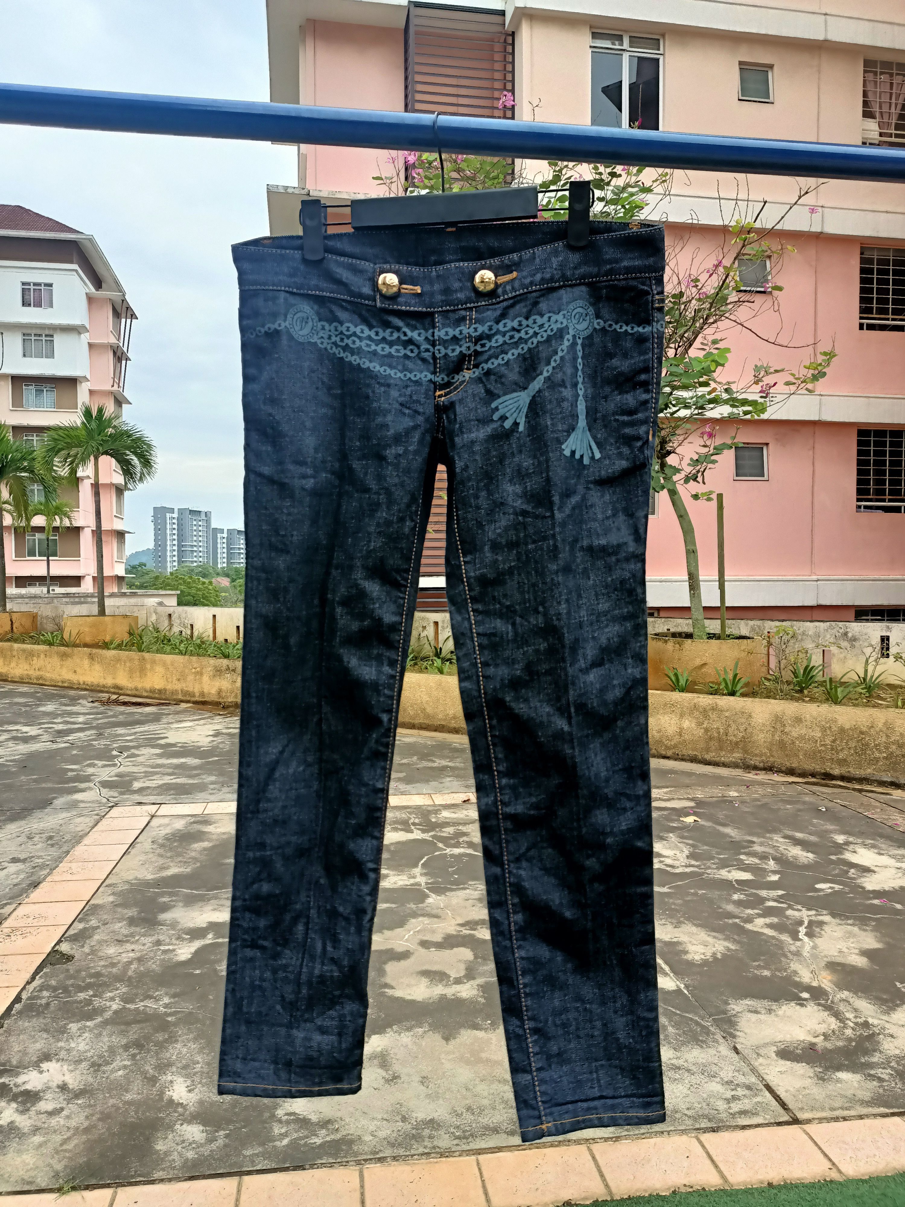 Dsquared2 Dsquared2 jeans Italy for her Size 34" / US 12 / IT 48 - 1 Thumbnail