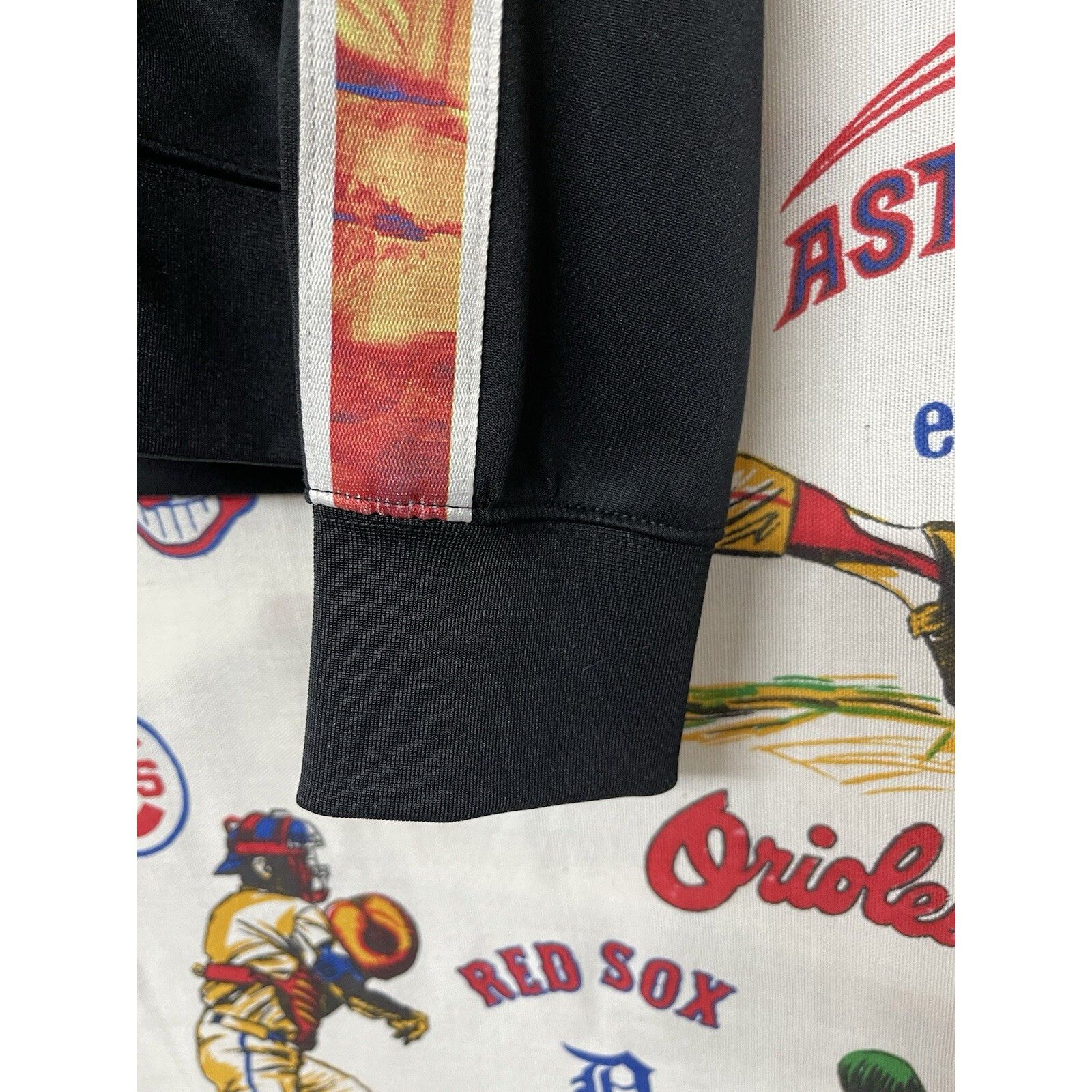 Nike VTG Nike Sportswear Organic Distortion Tribute Track Jacket Size US M / EU 48-50 / 2 - 3 Thumbnail