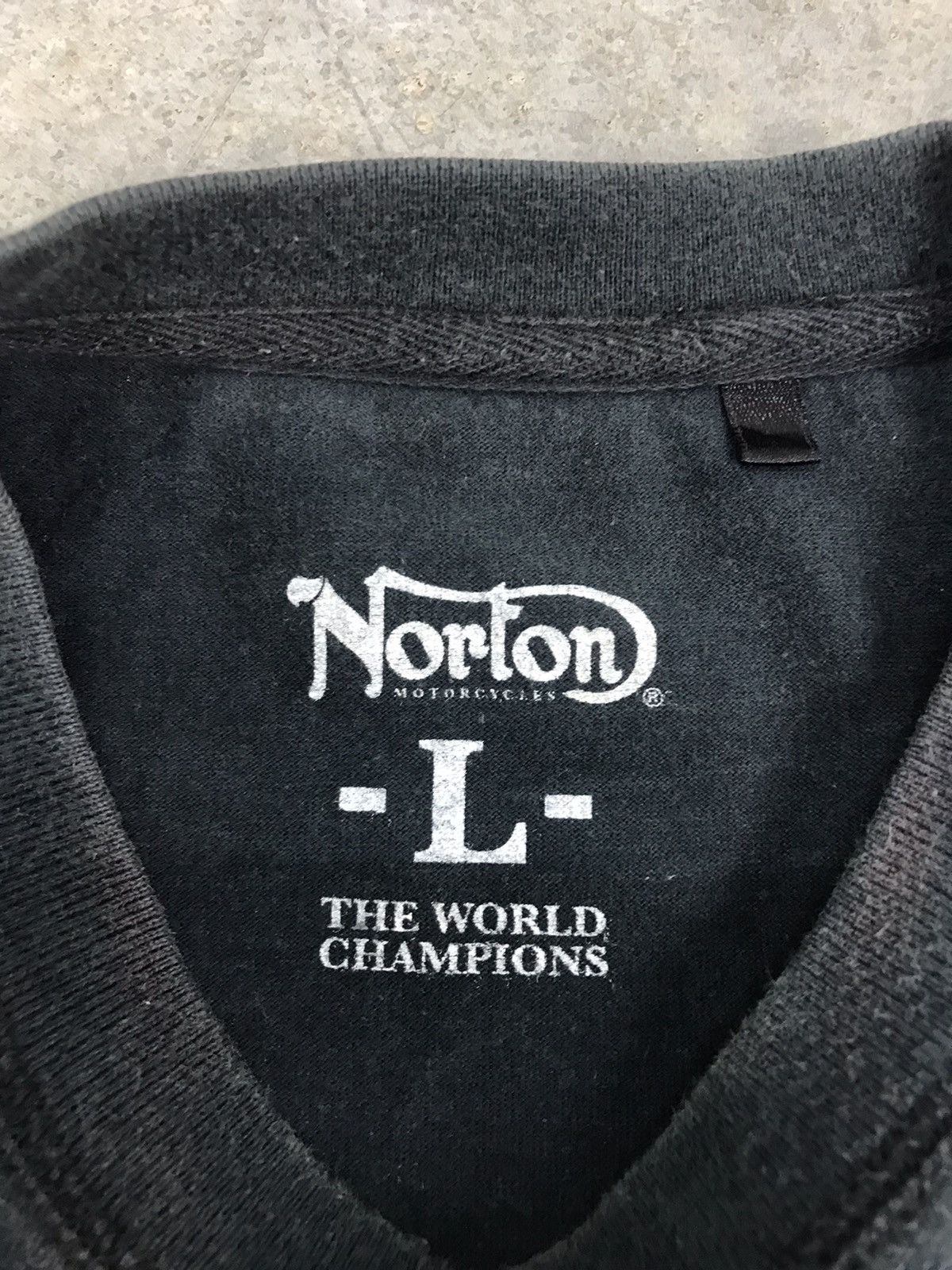 Norton Vintage Norton Motorcycles Tee racing honda nascar Size US L / EU 52-54 / 3 - 8 Thumbnail
