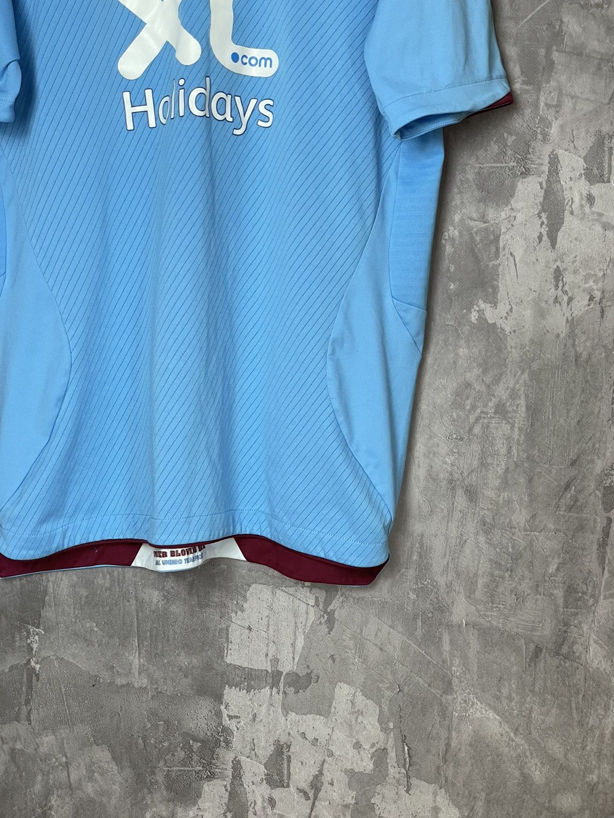 Other × Umbro WEST HAM UNITED 2016 AWAY FOOTBALL SHIRT Soccer JERSEY UMBRO Size US M / EU 48-50 / 2 - 6 Thumbnail