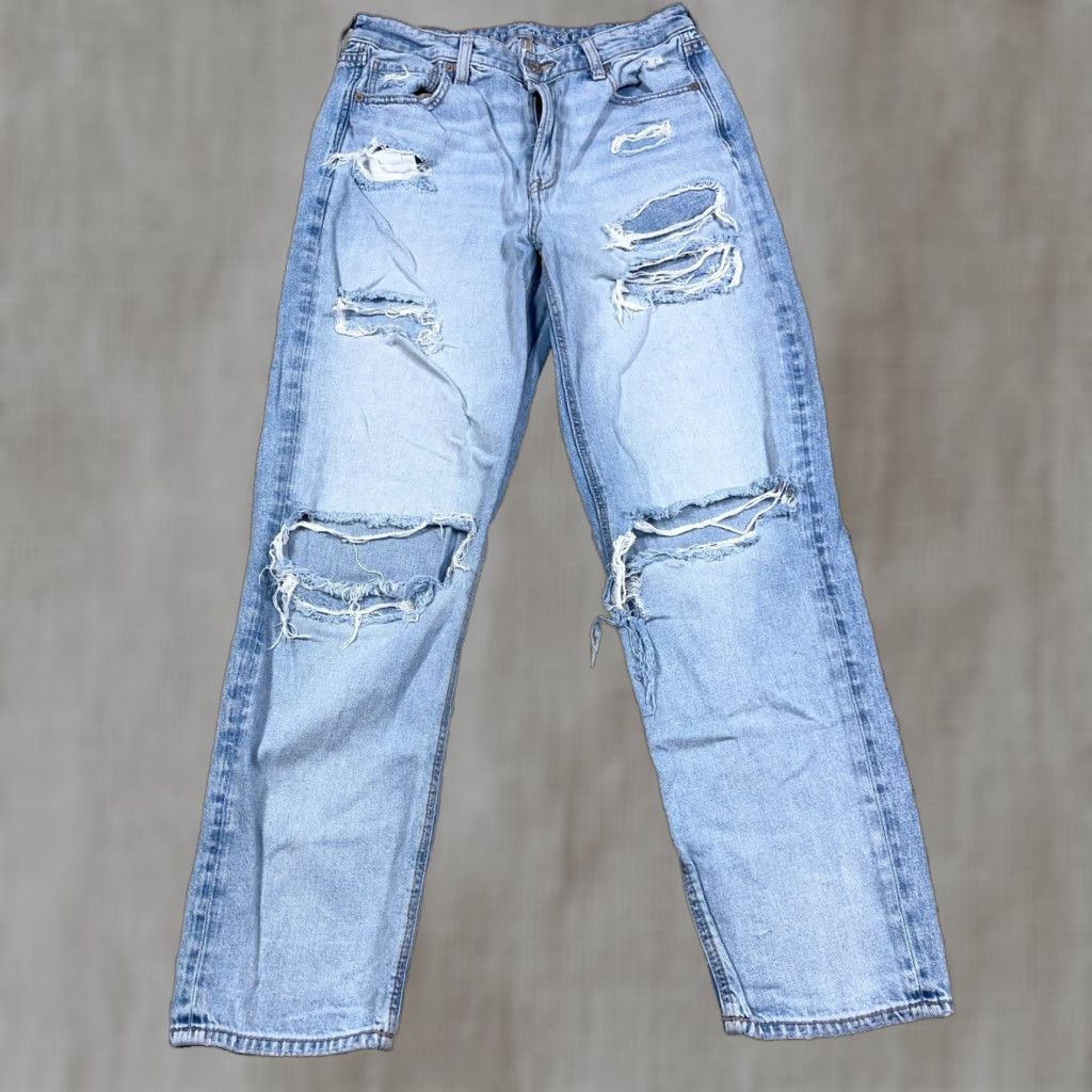 American Eagle Outfitters VINTAGE American Eagle Outfitters Jeans, 8 Long, Mom, High Rise, Blue Denim Distressed, 28x28, 5-Pocket, Regular Fit, Cotton Blend, Button Zip, Womens Size 30" / US 8 / IT 44 - 1 Thumbnail