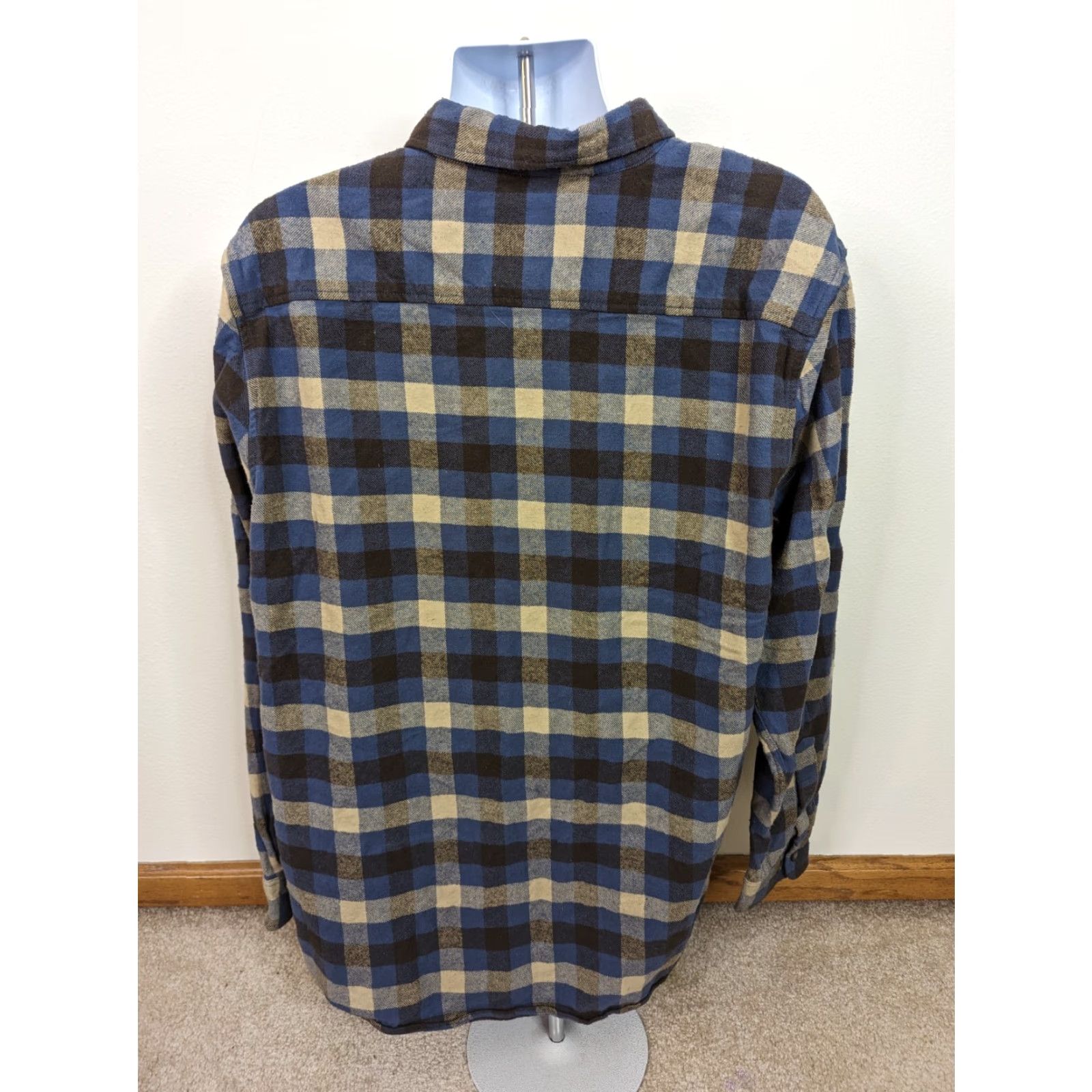 Vintage VINTAGE Field & Forest Thick Flannel Shirt Men's Tall XXL 2XLT Plaid/Check Button T2F Mens Size US XXL / EU 58 / 5 - 3 Thumbnail