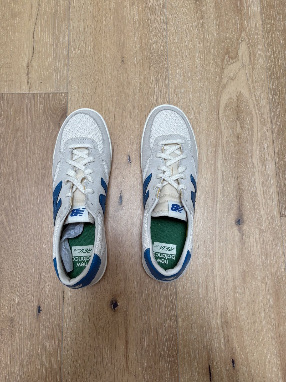 New Balance New balance crt300 revlite 9.5us Size US 9.5 / EU 42-43 - 4 Thumbnail