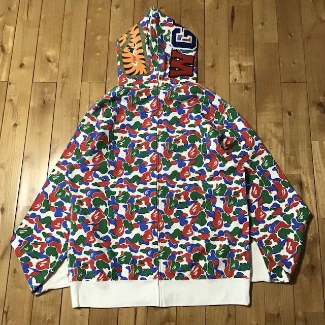Bape 2024 🔥QINGDAO Store Camo🔥 BAPE shark full zip hoodie APE Size US XXL / EU 58 / 5 - 3 Thumbnail
