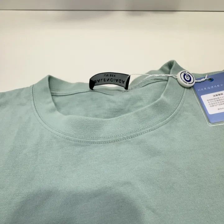 Balenciaga Balenciaga Balenciaga Embroidered Logo Short Sleeve Tshirt Size US L / EU 52-54 / 3 - 6 Thumbnail