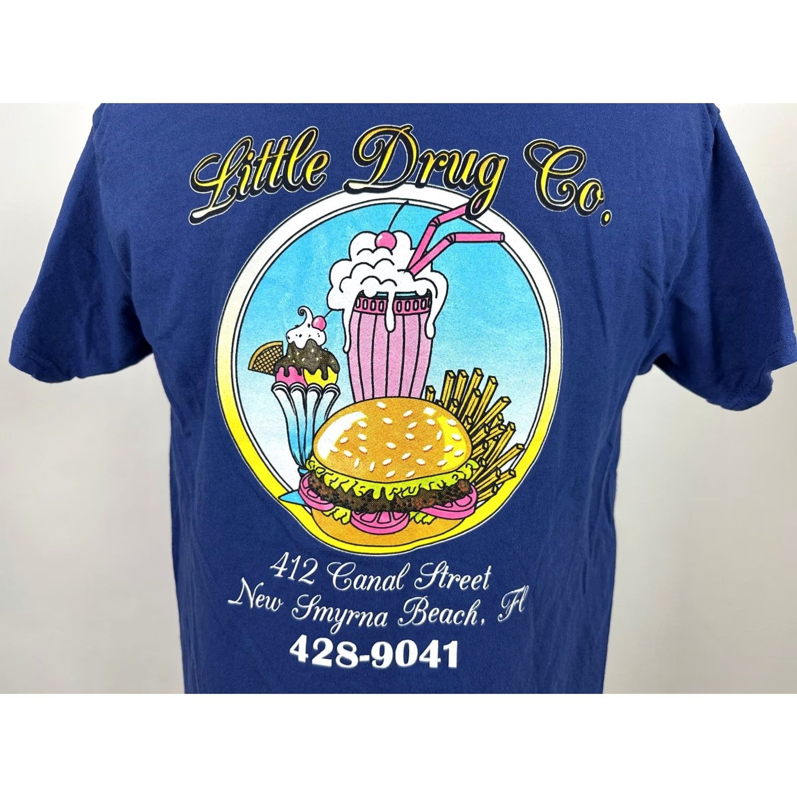 Gildan Little Drug Co Shirt M Diner Ice Cream Burger Fries Y2K New Smyrna Beach Florida Men Size US M / EU 48-50 / 2 - 2 Thumbnail