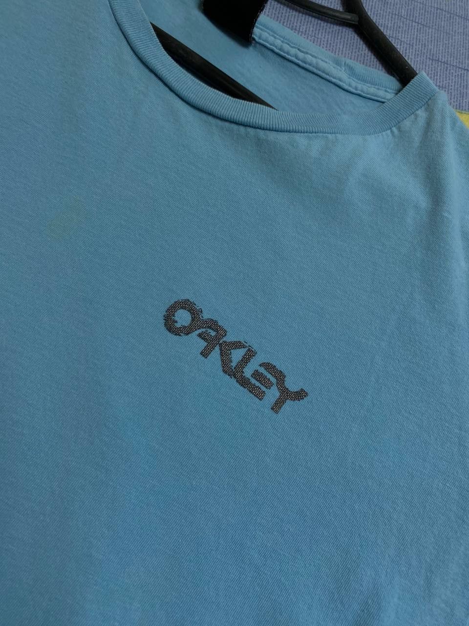 Oakley Crazy Vintage Oakley T shirt Tee Size US XL / EU 56 / 4 - 7 Thumbnail