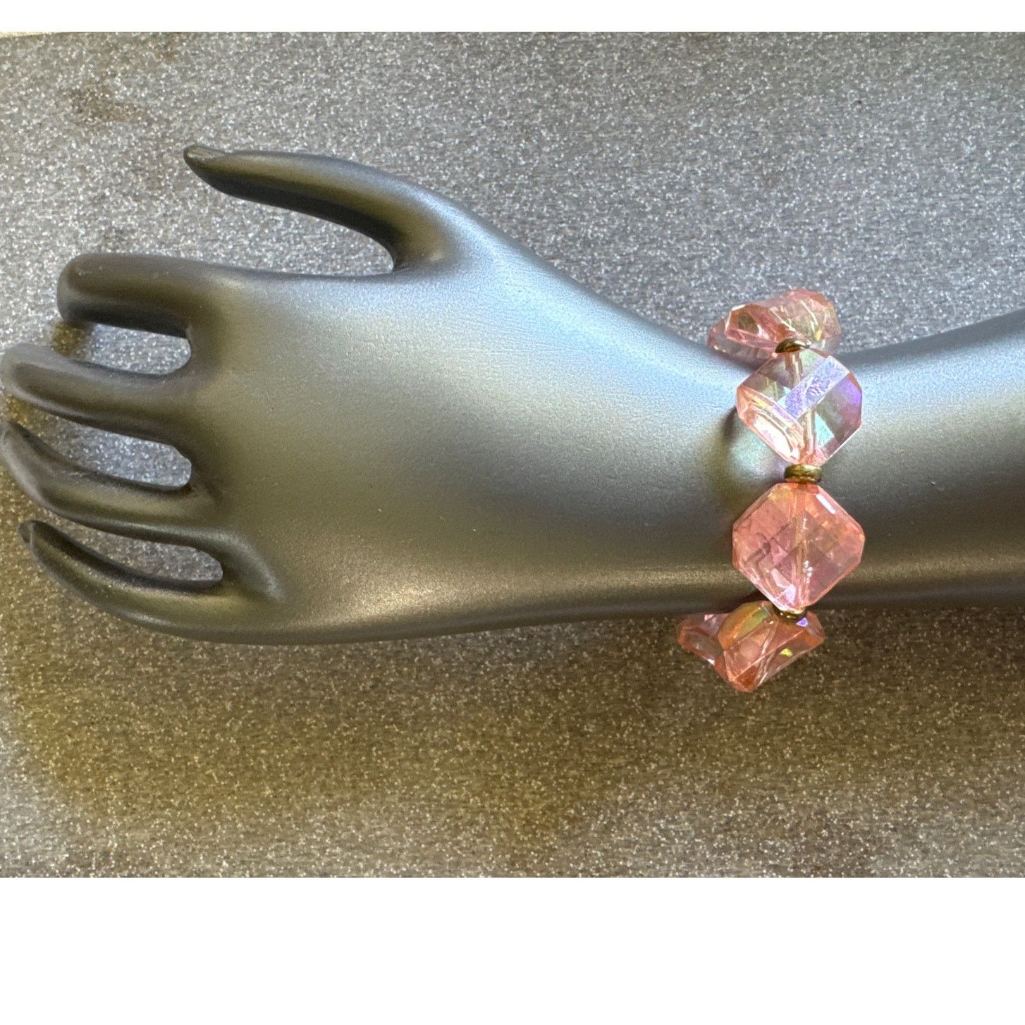 Other Clear Pink Faceted Beads Stretchy Bracelet Size ONE SIZE - 2 Thumbnail