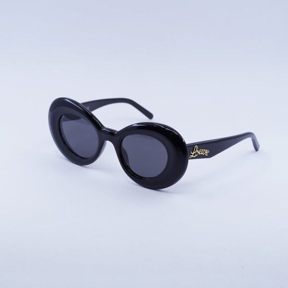 Loewe LW40112I 01A Butterfly Sunglasses – Shiny Black\\Grey Loewe Grey Oval Ladies Sunglasses LW40112I 01A 47  main image 2