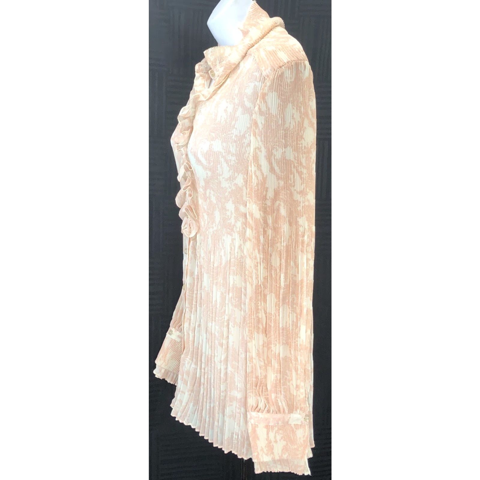 Vintage Dialogue Chiffon Top M Peach Paisly Ruffles Collar Pleated Coquette Romantic | Shirt | Women | M | Peach | Paisley Chiffon Top | 60s? Size M / US 6-8 / IT 42-44 - 3 Thumbnail