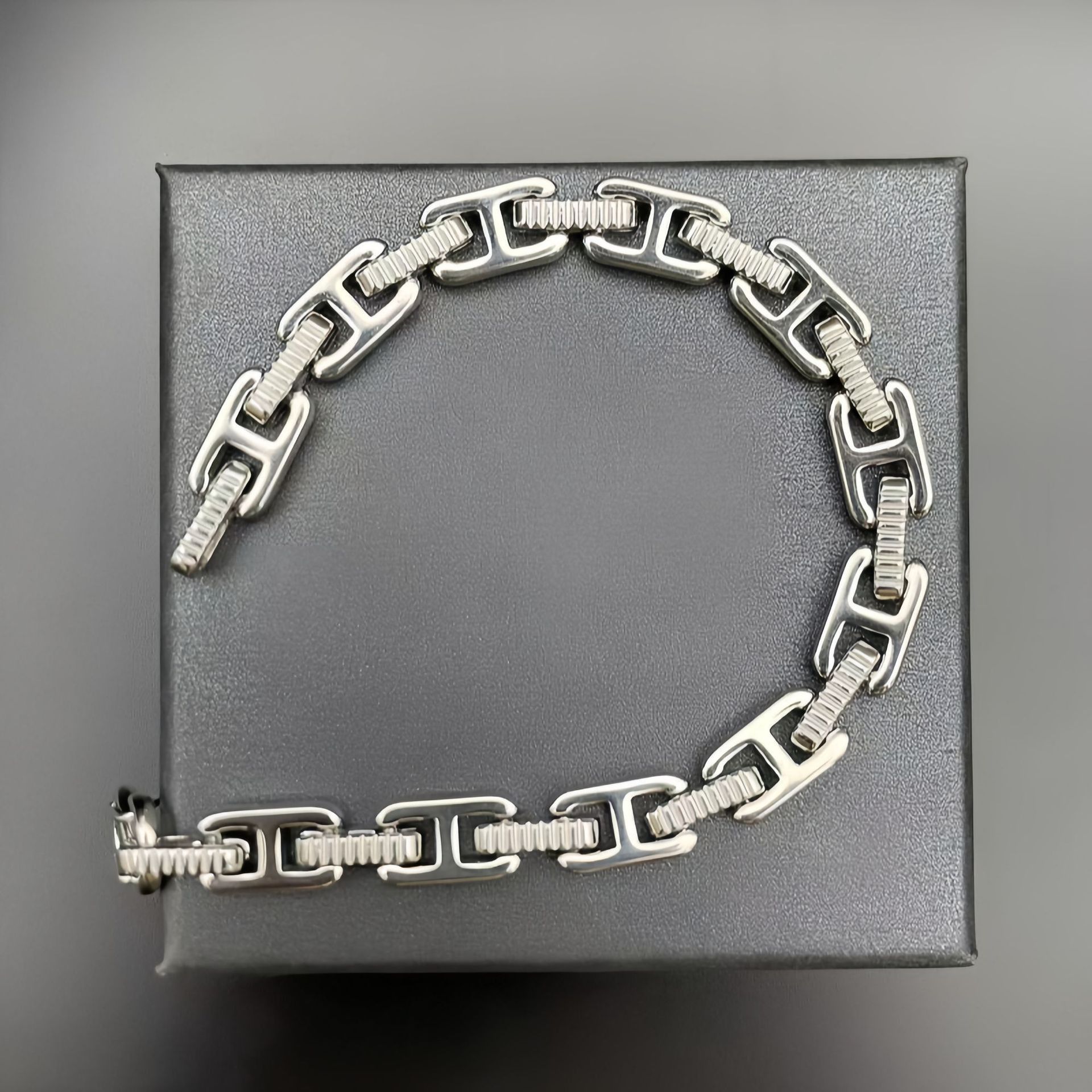 Jewelry Rare Bracelet Y2K Punk Chain Gotch Bracelets Chains Size ONE SIZE - 3 Thumbnail