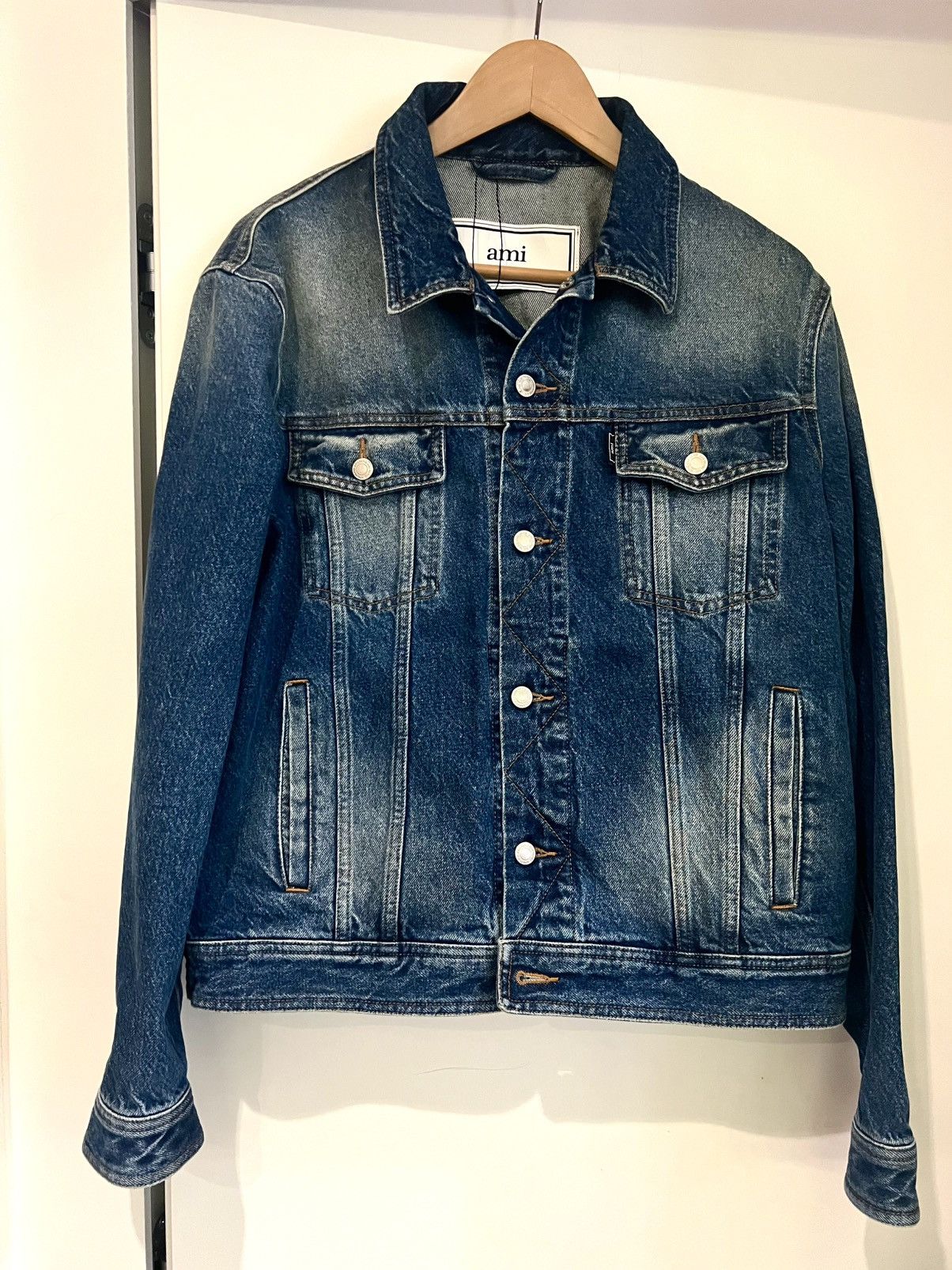 AMI AMI 90´s Wash Gorgeous Denim Jacket Size US L / EU 52-54 / 3 - 7 Thumbnail