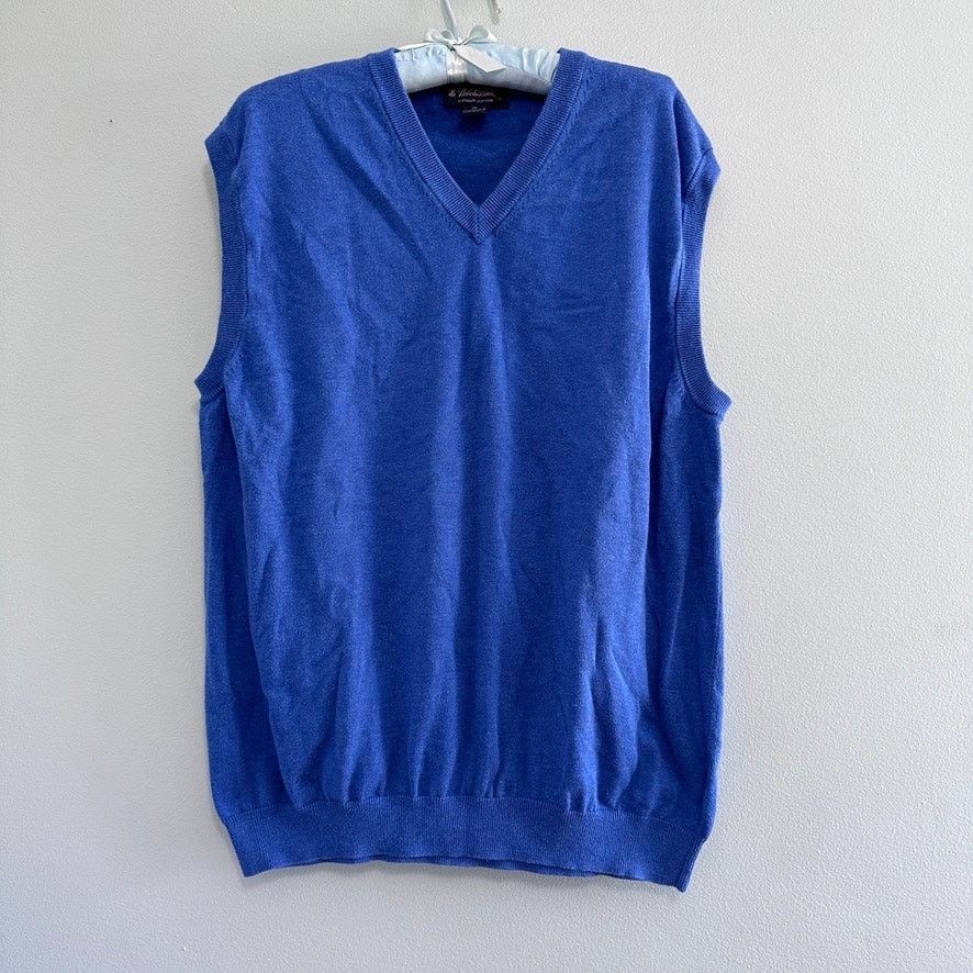 Brooks Brothers Brooks Brothers periwinkle cotton v neck sweater vest Size US XL / EU 56 / 4 - 2 Thumbnail
