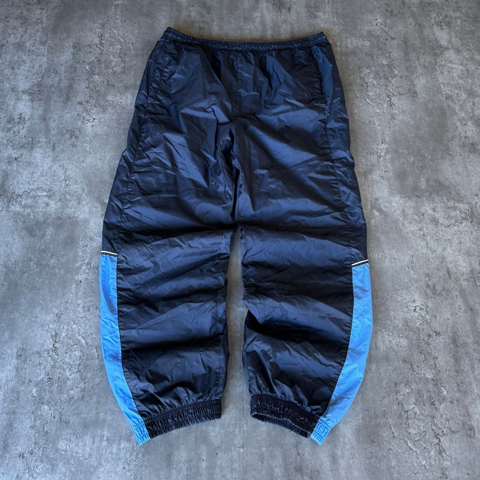 Japanese Brand × Vintage Vintage Y2K Baggy Skater Technical Sweatpants Trackpants Size US 38 / EU 54 - 1 Thumbnail