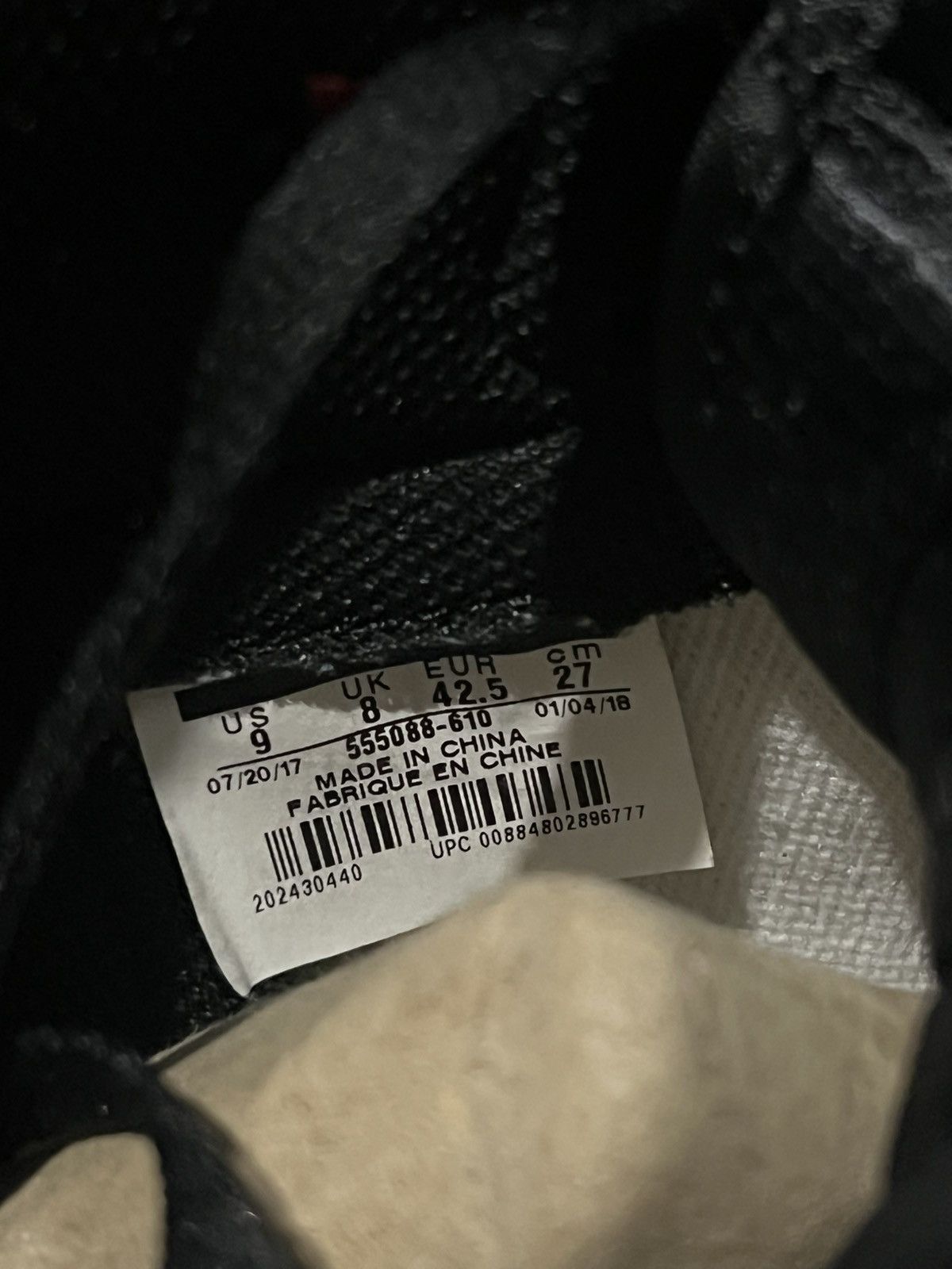 Jordan Brand Air Jordan 1 Bred Toe Size US 9 / EU 42 - 9 Thumbnail