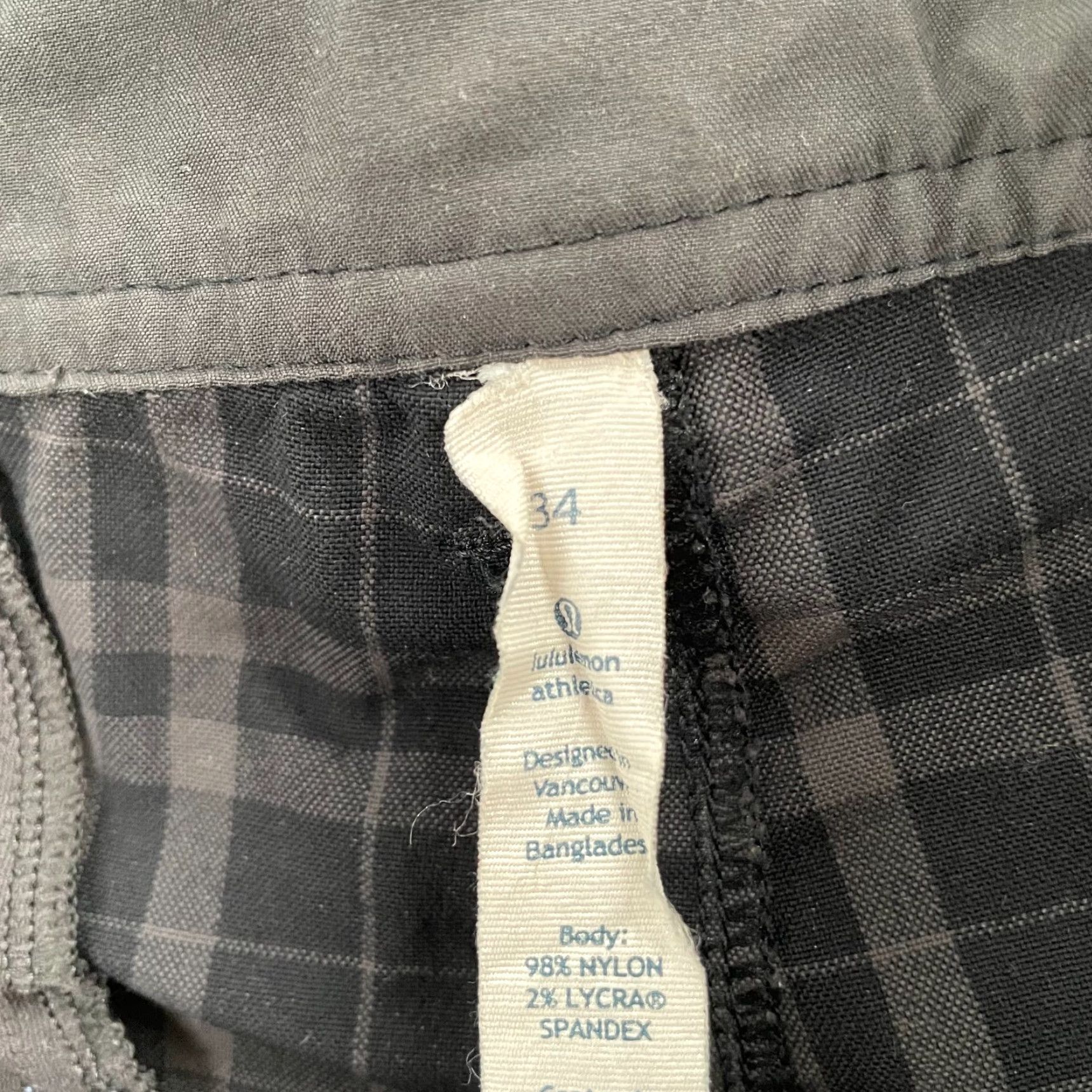 Lululemon Vintage Lululemon Shorts Mens 34 Casual Plaid Nylon Spandex Logo Pockets Size US 34 / EU 50 - 6 Thumbnail