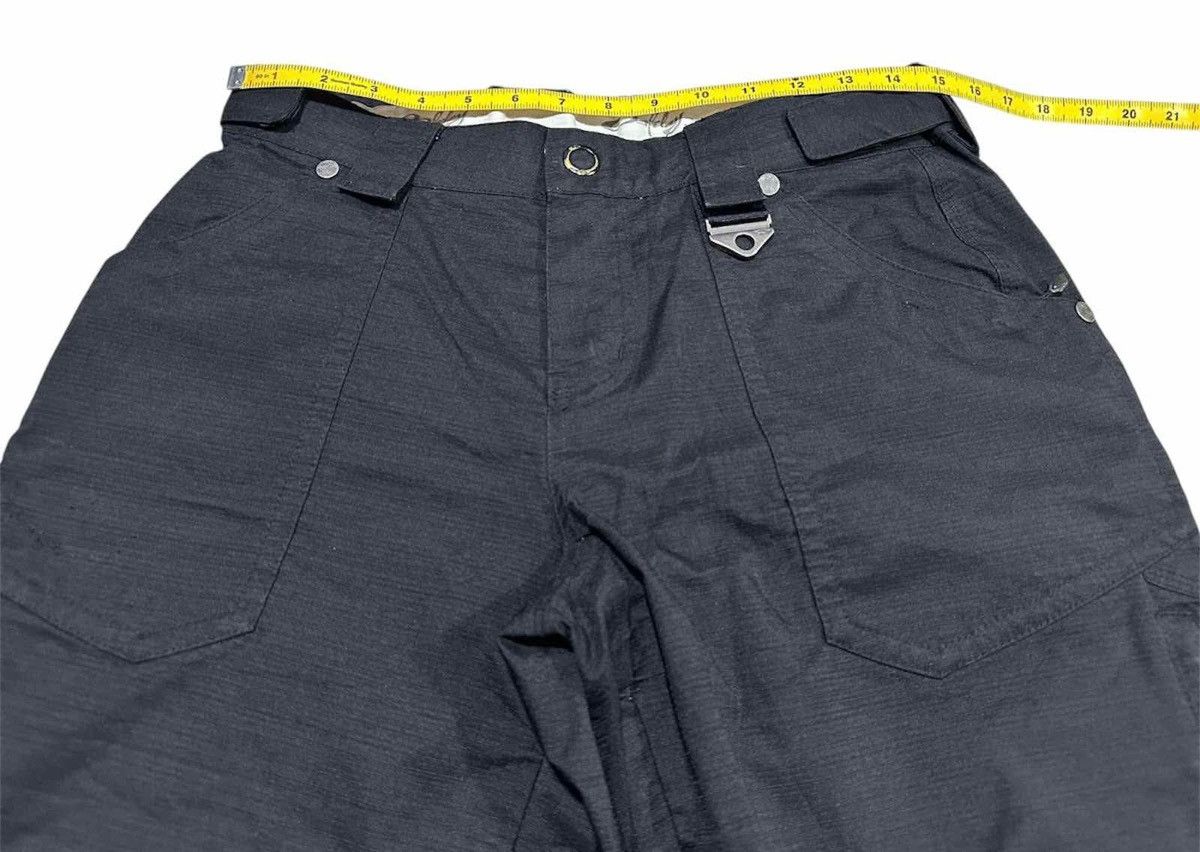 Oakley 🔥Y2K Vintage Oakley Techwear Ski Pants Baggy Flared Ripstop Size US 32 / EU 48 - 24 Thumbnail