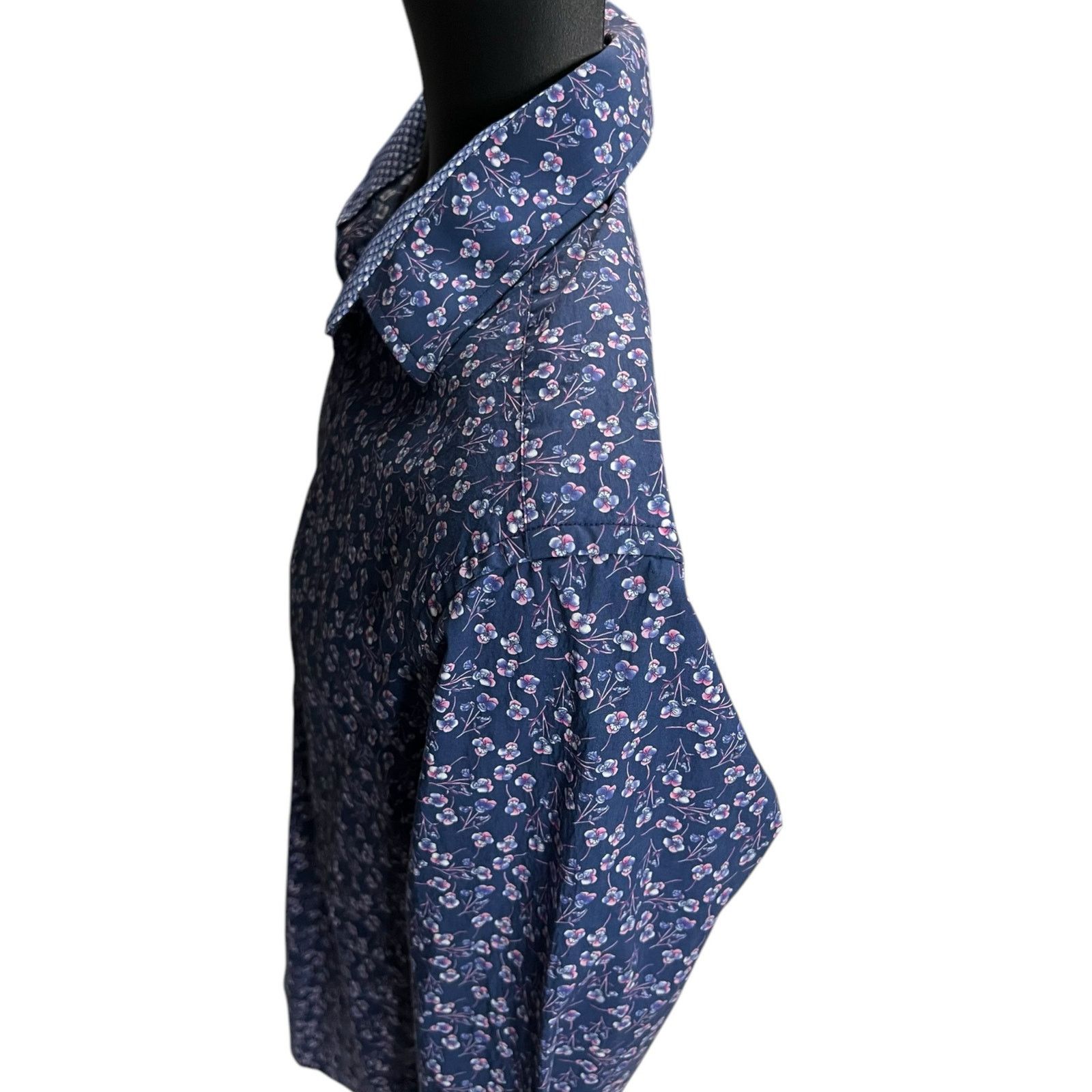 Other QUIETI Men’s Floral Button-Up Shirt Navy Blue Long Sleeve Size US S / EU 44-46 / 1 - 5 Thumbnail