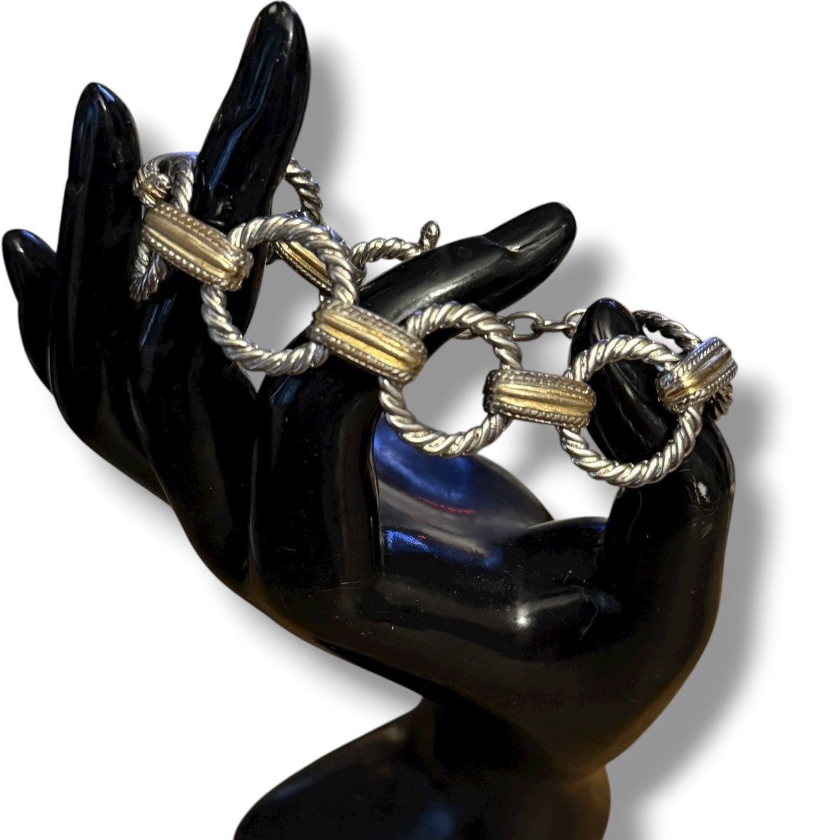Other Two tone chunky circle link toggle bracelet Size ONE SIZE - 2 Thumbnail
