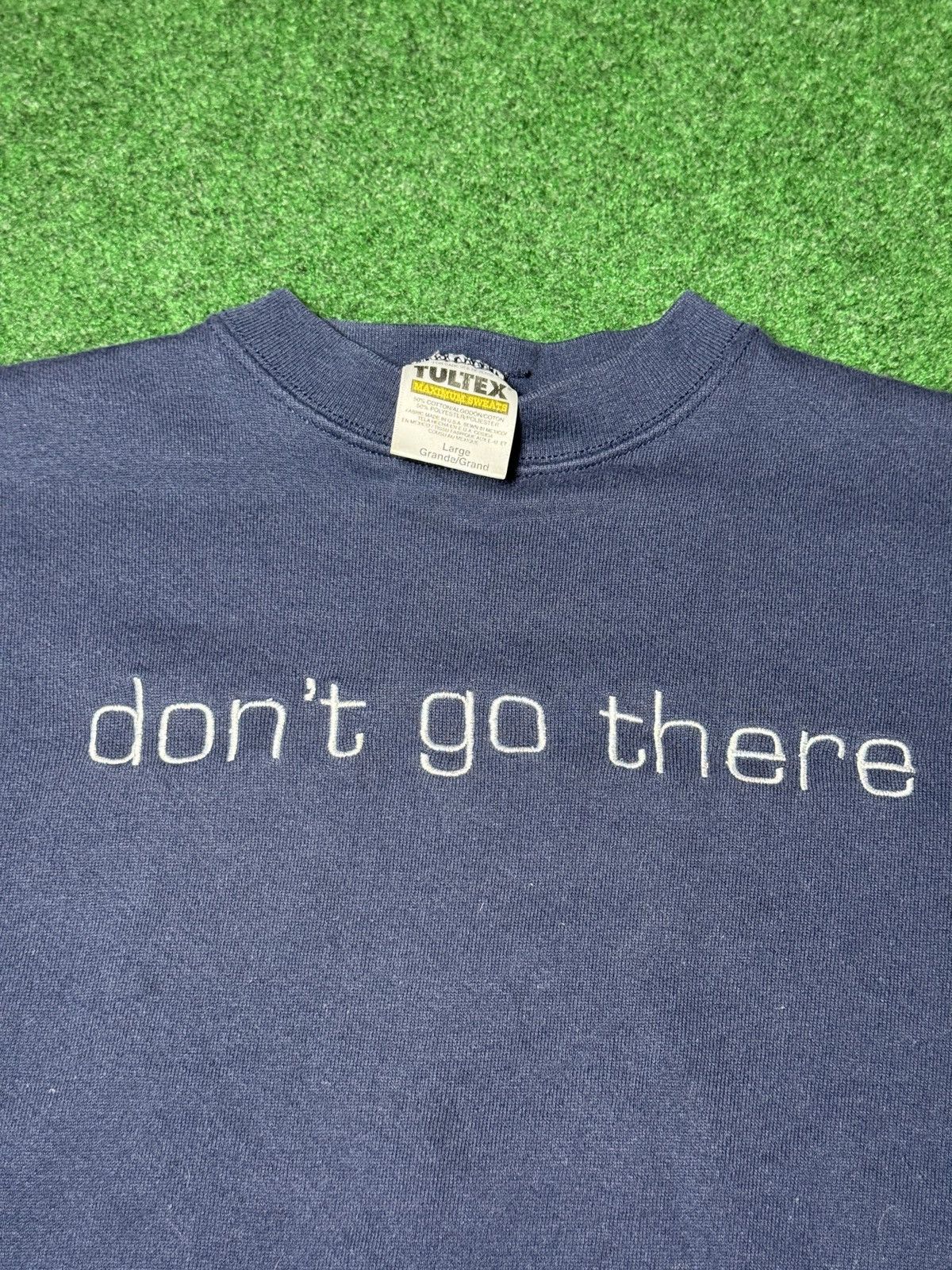 Tultex × Vintage Vintage 90s Don’t Go There Navy Blue Crewneck Sweatshirt Size L / US 10 / IT 46 - 2 Thumbnail