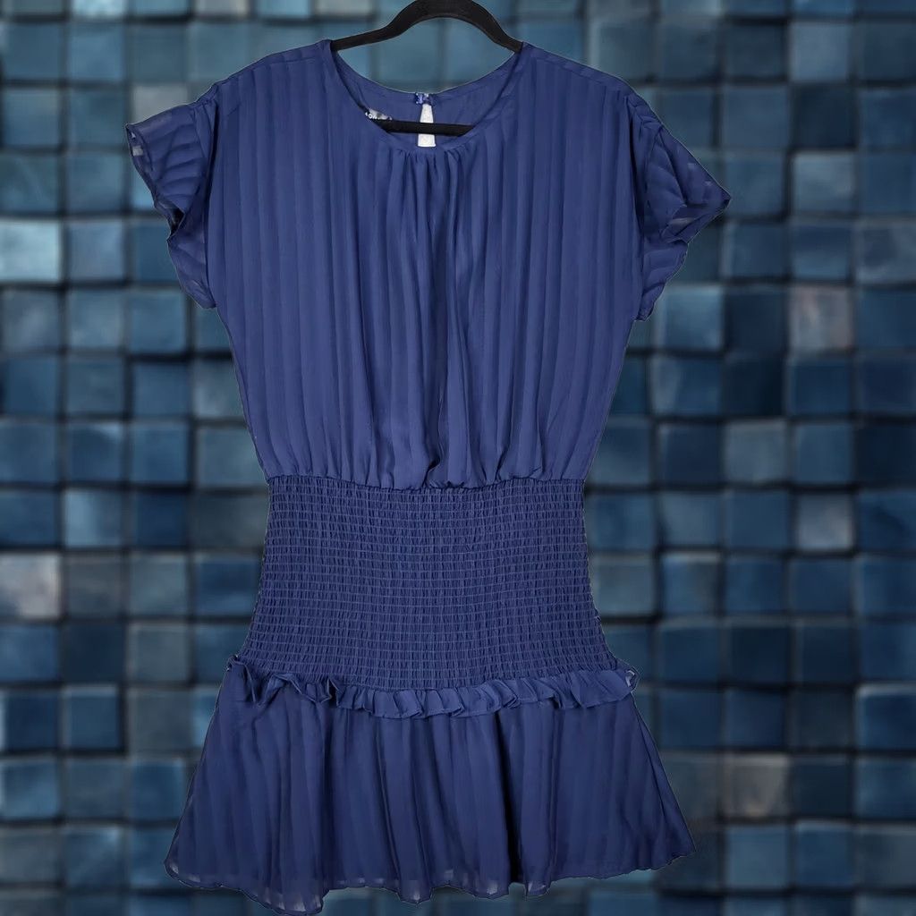 AQUA AQUA Dress Women's Key hole Ruffle Sleeve Smocked Cocktail Party Size M Blue Above the knee Short Sleeve Crew Neck A-Line Pattern: Solid Size M / US 6-8 / IT 42-44 - 1 Thumbnail