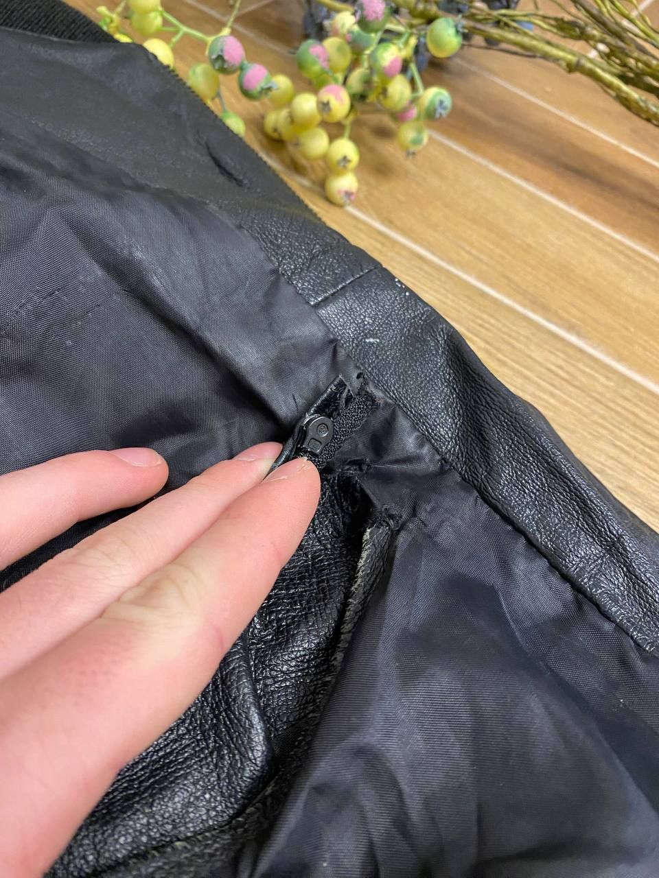 Vintage Rare Vintage Borussia Mönchengladbach Leather Bomber 90s Size US L / EU 52-54 / 3 - 20 Thumbnail