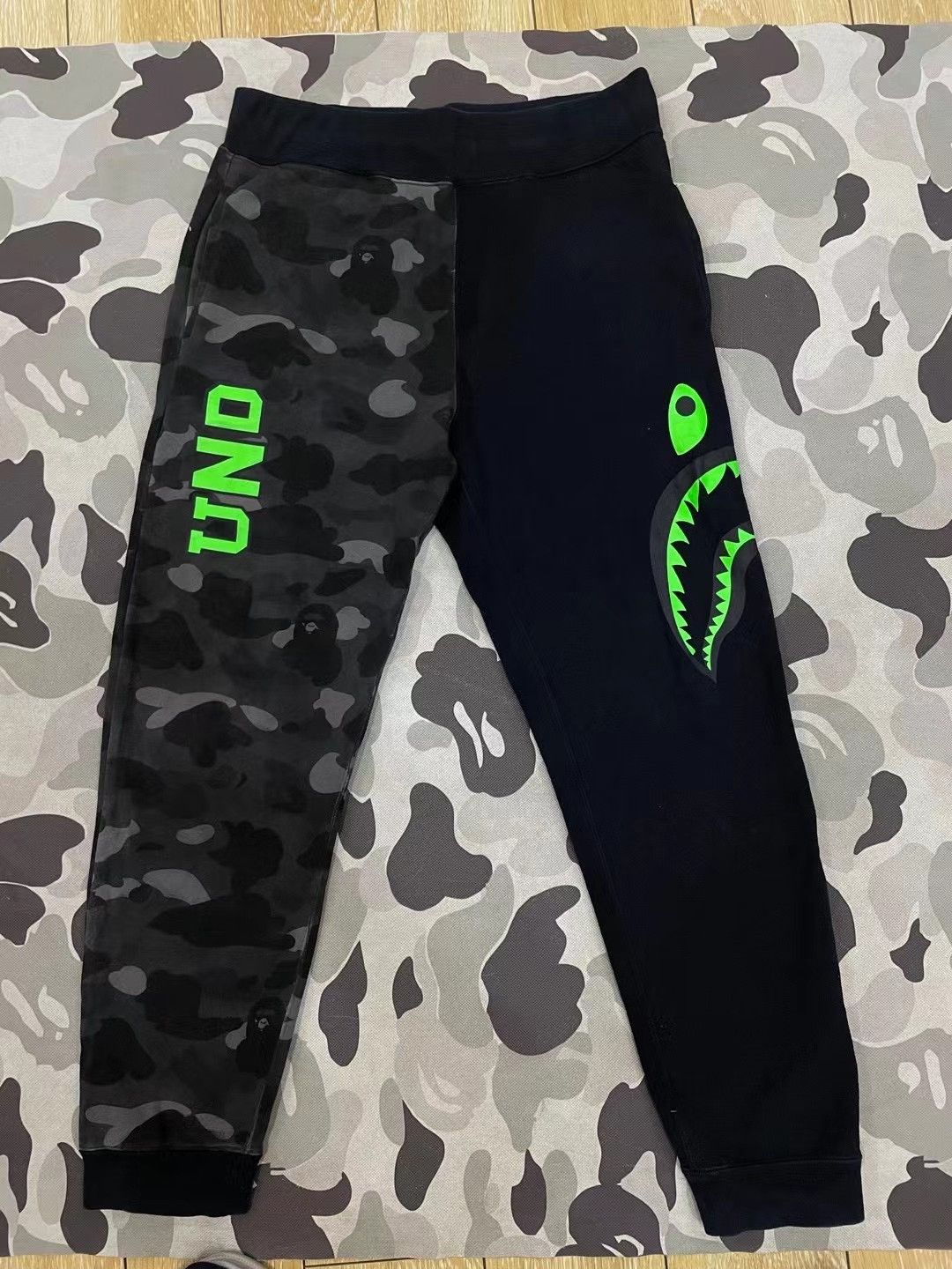 Bape Bape Und Multi Shark Denim Designer Size US 32 / EU 48 - 1 Thumbnail