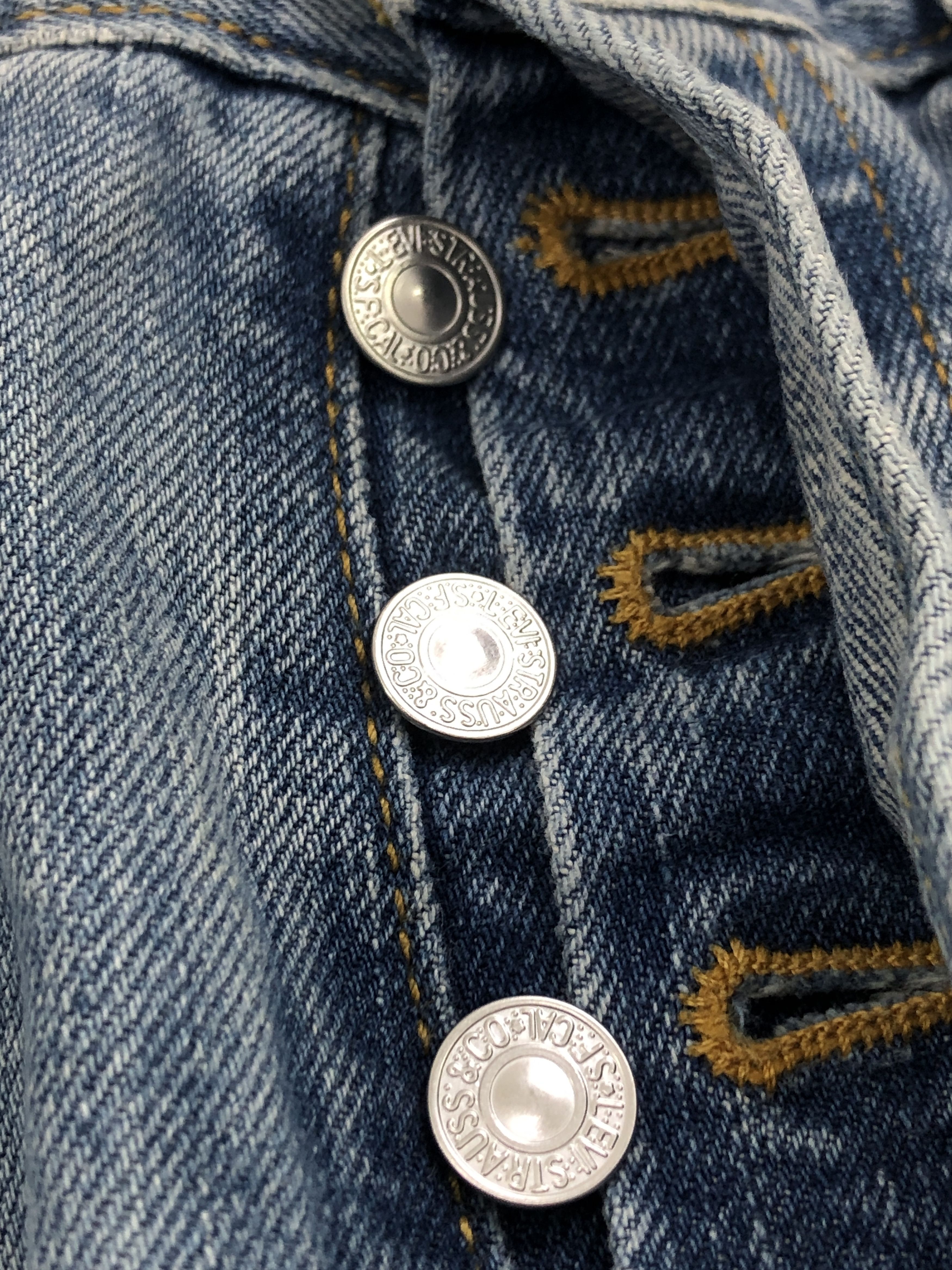 Levi's × Vintage Vintage Levi's 501 Light Blue Washed Jeans Size US 31 - 12 Thumbnail