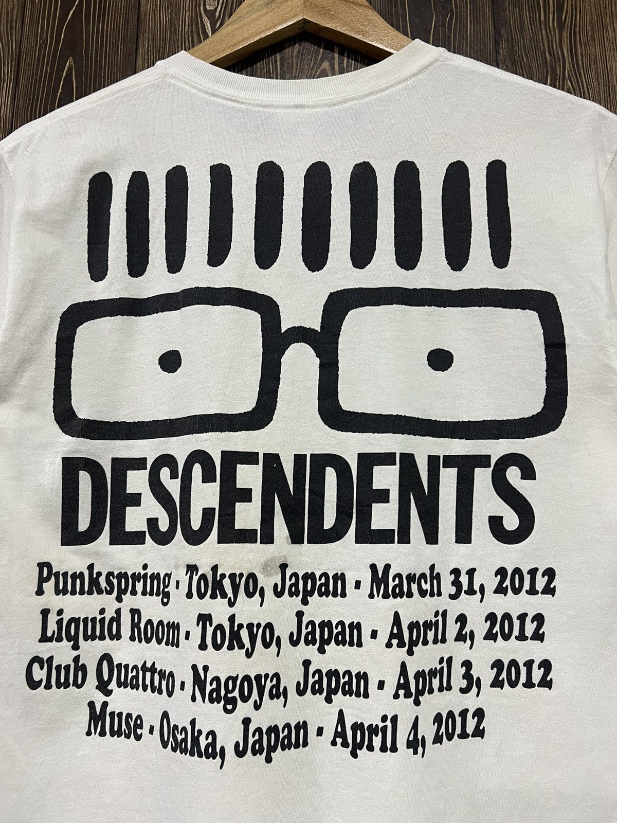 Band Tees × Vintage Vintage Y2K Descendents Band Tour Tshirt Size US S / EU 44-46 / 1 - 8 Thumbnail