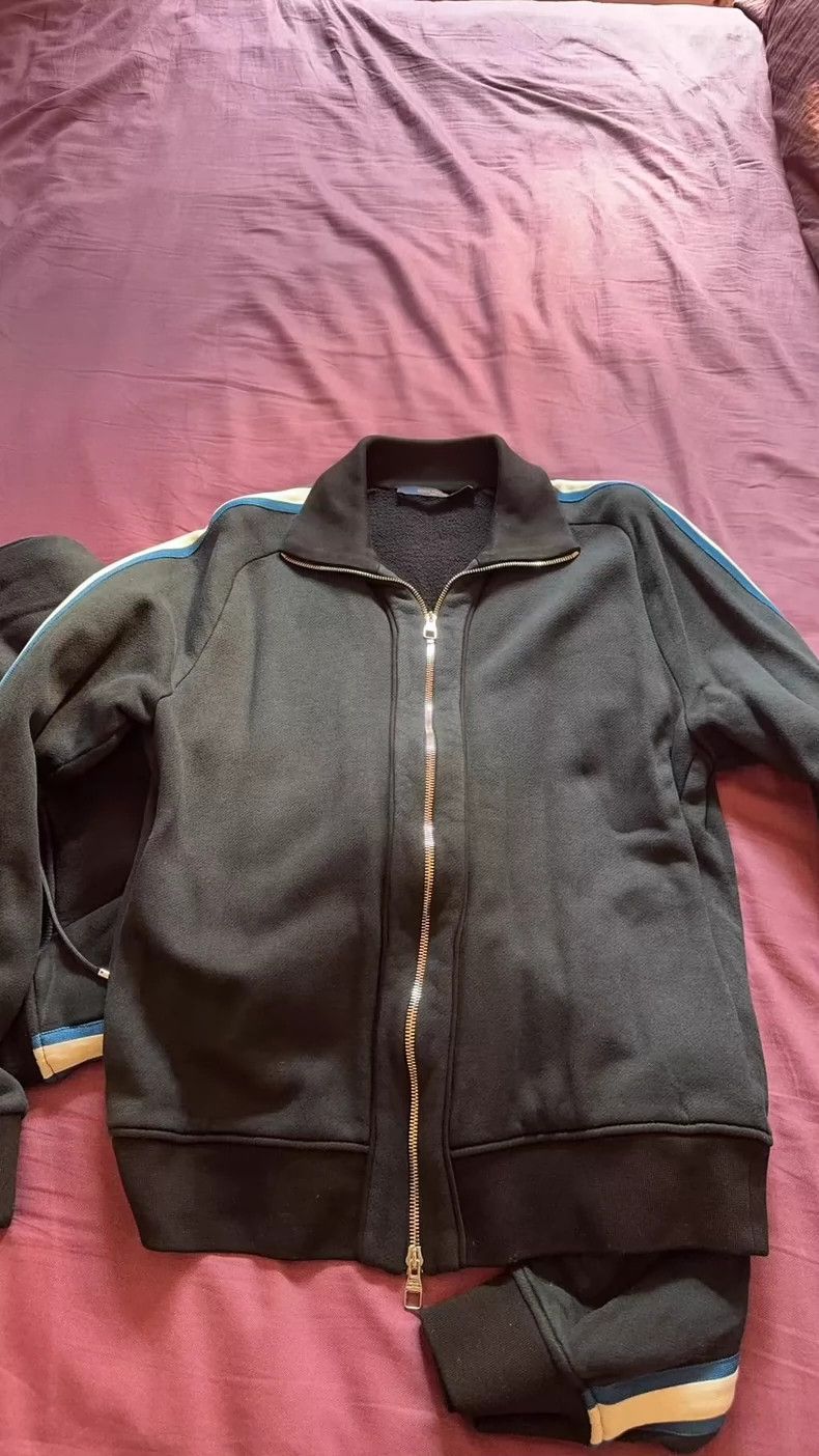 Louis Vuitton louis vuitton Small arm logo sport jacket 2501-Nextarrow Size US L / EU 52-54 / 3 - 1 Thumbnail